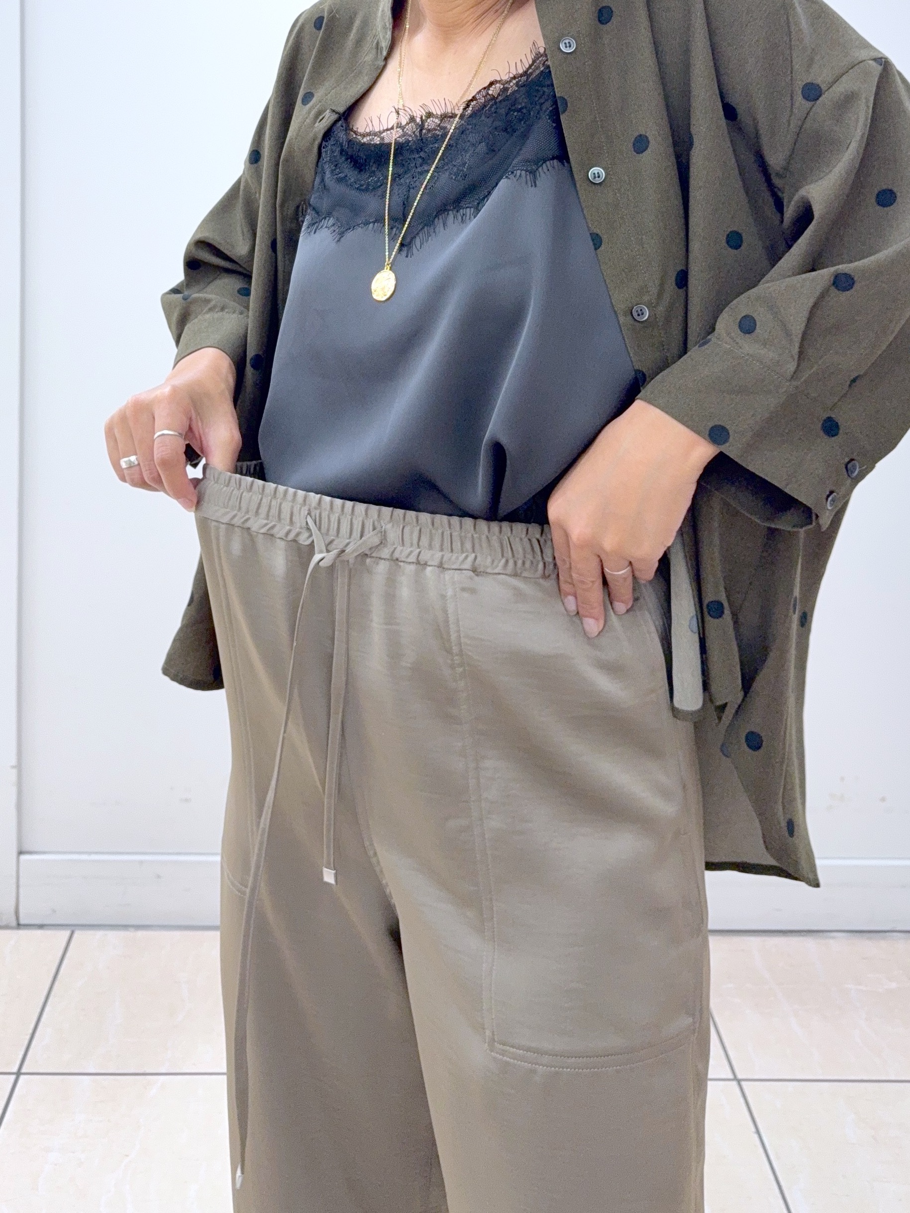 Osawaさんの「Dessin｜【セットアップ可】ドットプリント ハーフスリーブシャツ」を使ったコーディネート