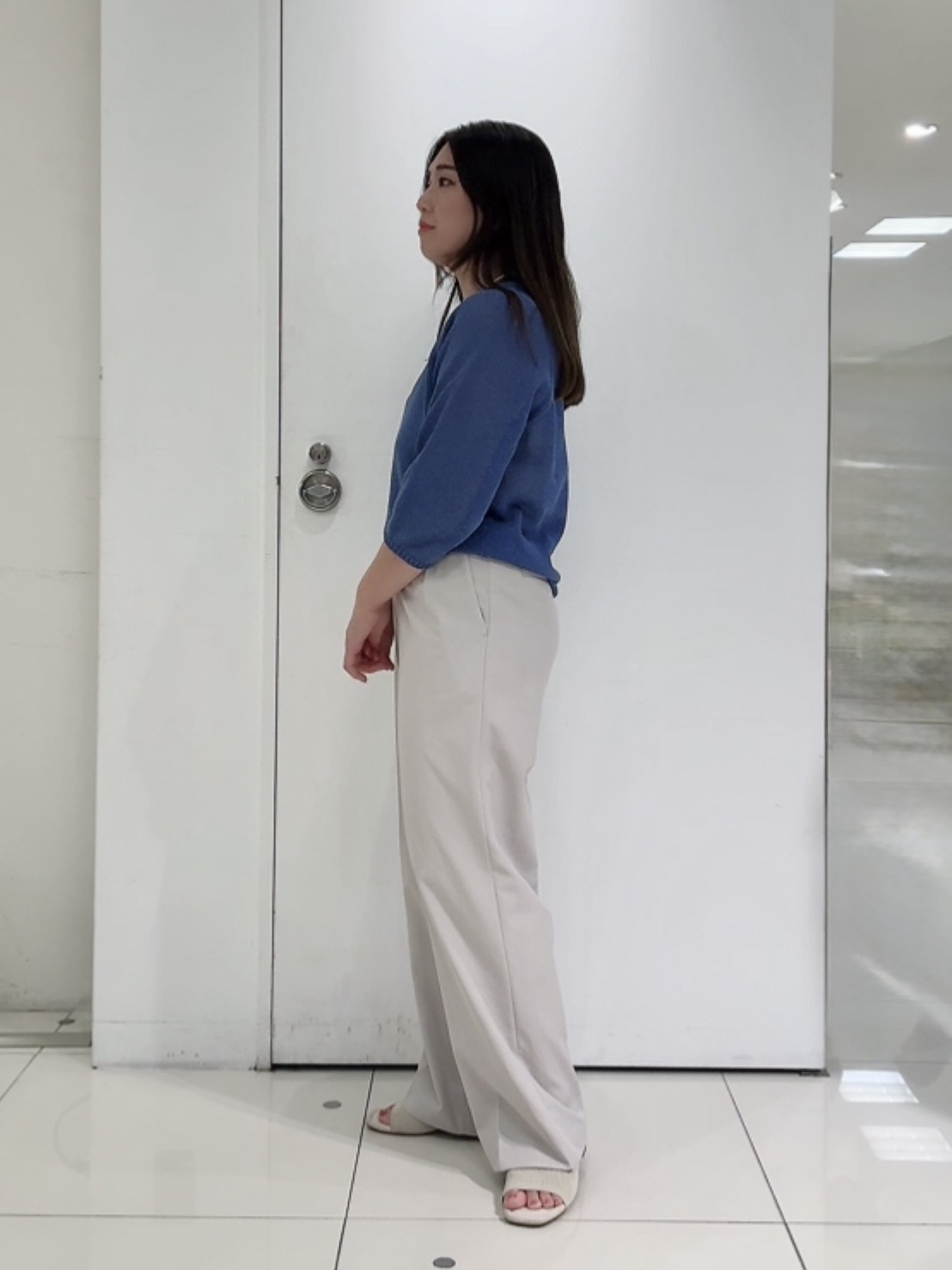 なかじさんの「UNTITLED｜【楽な穿き心地/UV/接触冷感】クリーンワイドパンツ」を使ったコーディネート