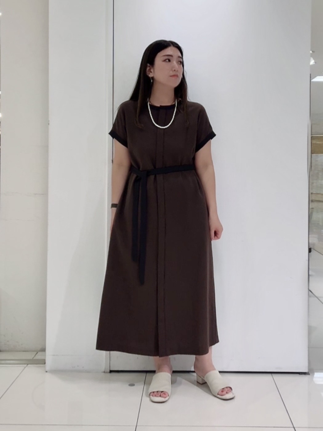 なかじさんの「UNTITLED｜【接触冷感/UVカット/イージーケア】配色ラインワンピース」を使ったコーディネート
