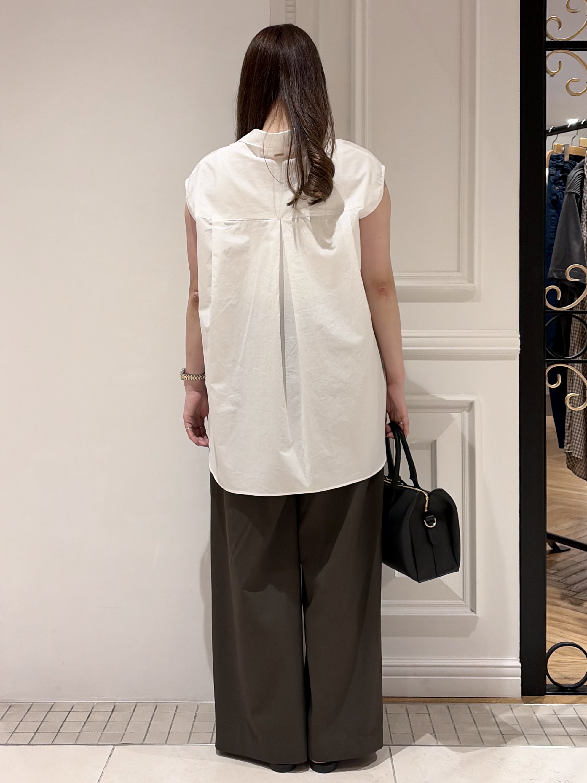 minowaさんの「DRESSTERIOR｜フレンチスリーブ スキッパーブラウス」を使ったコーディネート