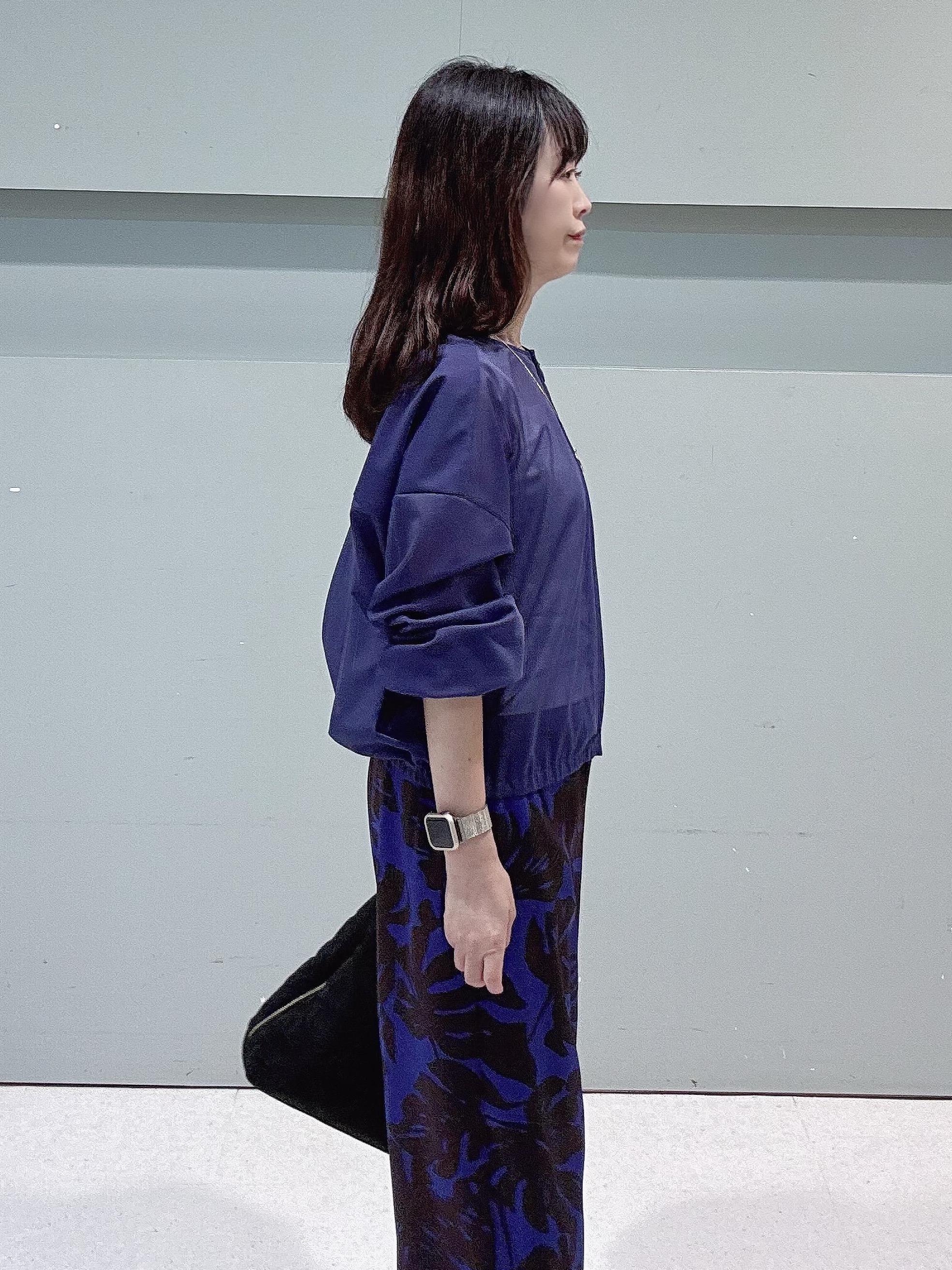 makiさんの「UNTITLED｜トリコットシアーブラウス」を使ったコーディネート