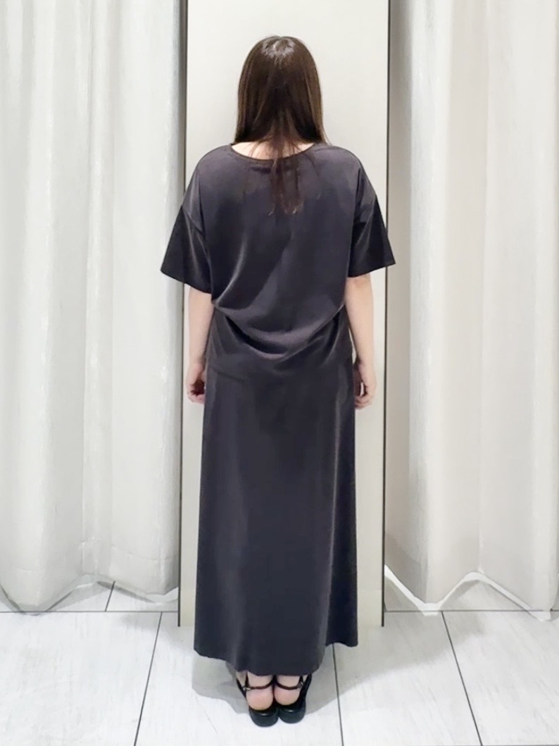 ʏᴜᴋɪᴋᴏさんの「UNTITLED｜【セットアップ可/接触冷感】ヴィンテージライクプルオーバー」を使ったコーディネート