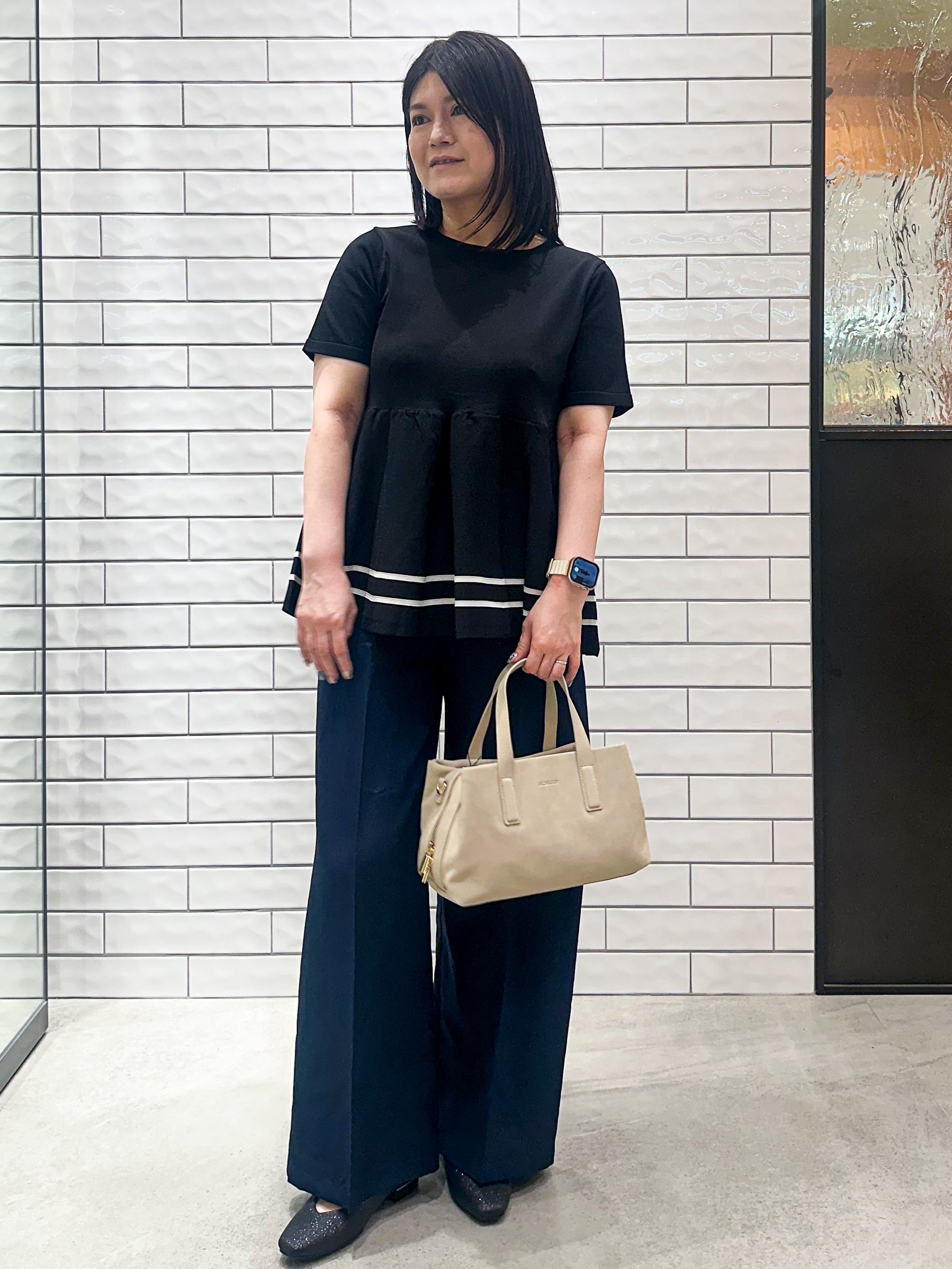 Minさんの「OPAQUE.CLIP｜【UVケア】裾ラインペプラムニット《洗濯機OK》」を使ったコーディネート
