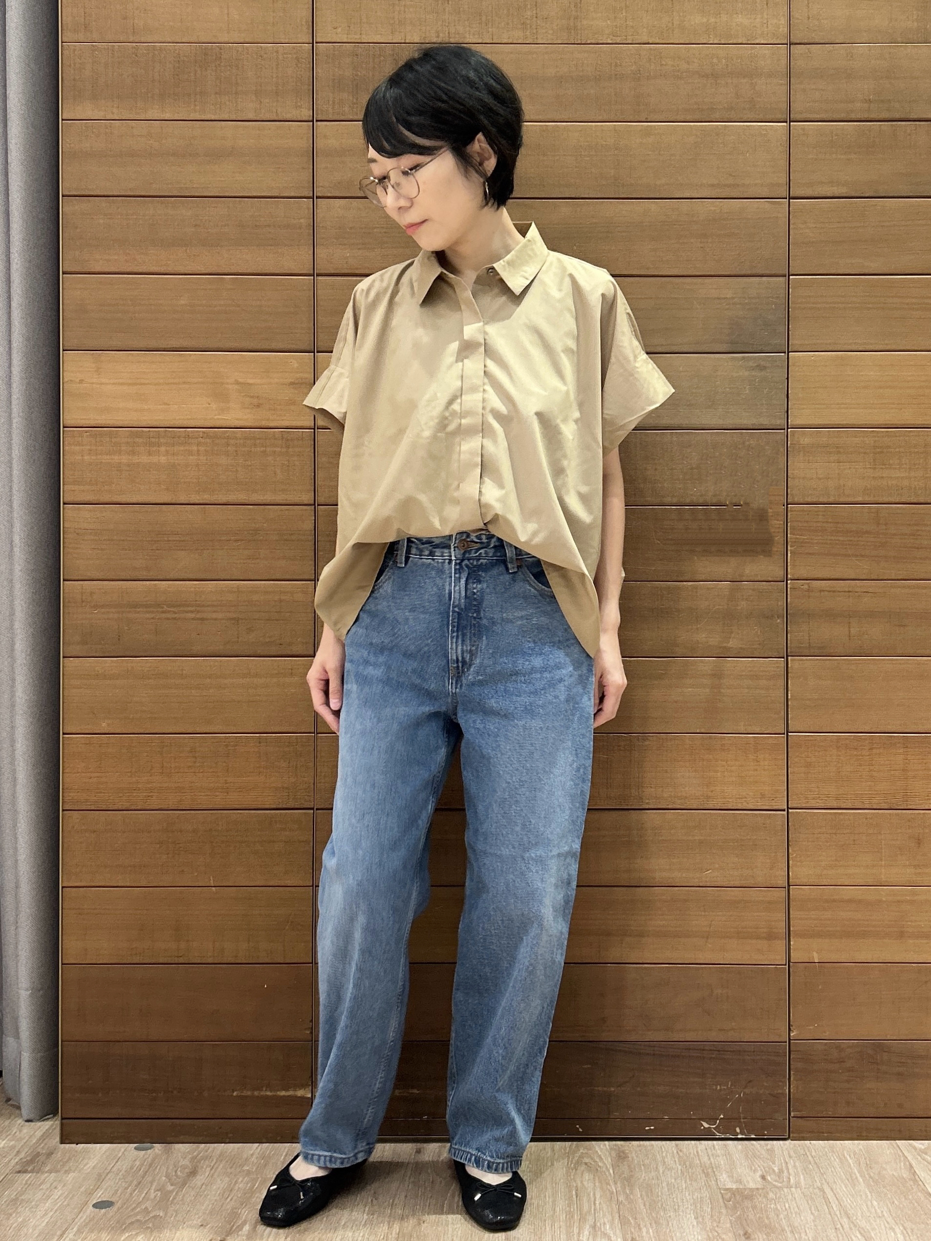 ゆうあさんの「OPAQUE.CLIP｜タックニュアンスフォルムシャツ【洗濯機OK】」を使ったコーディネート