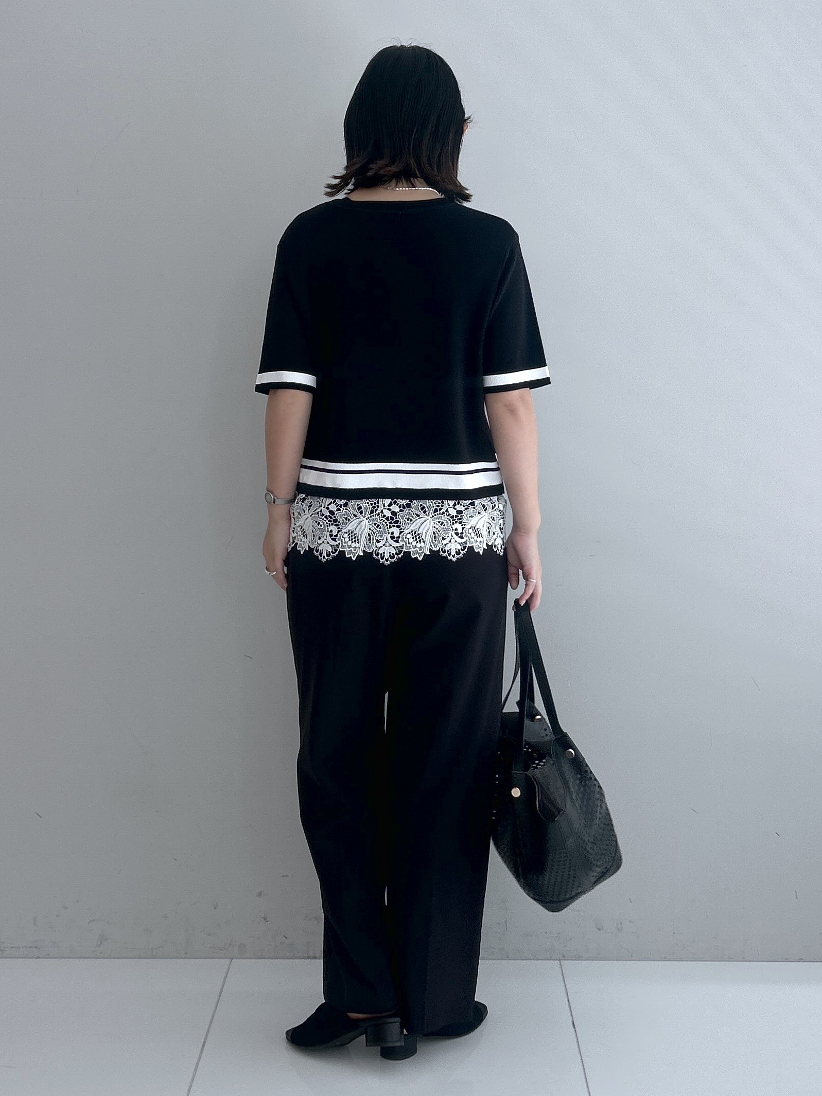 Hirokaさんの「grove｜【シリーズ累計36万枚／UVカット・ひんやり・洗濯機OK】やわらかドライタッチレースドッキングニット」を使ったコーディネート