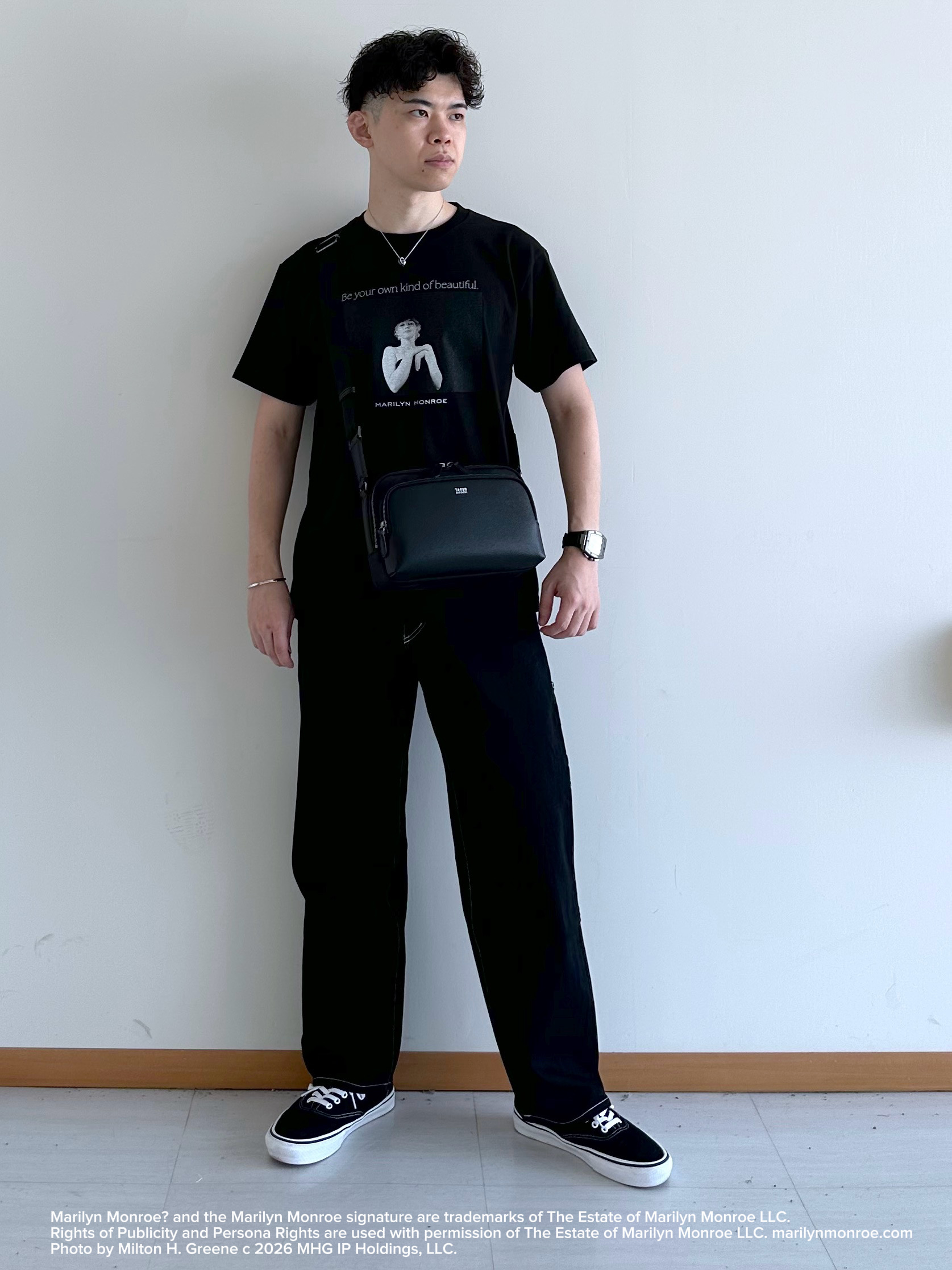 イッシーさんの「TAKEO KIKUCHI｜【別注】マリリン・モンロー/フォトTシャツ」を使ったコーディネート