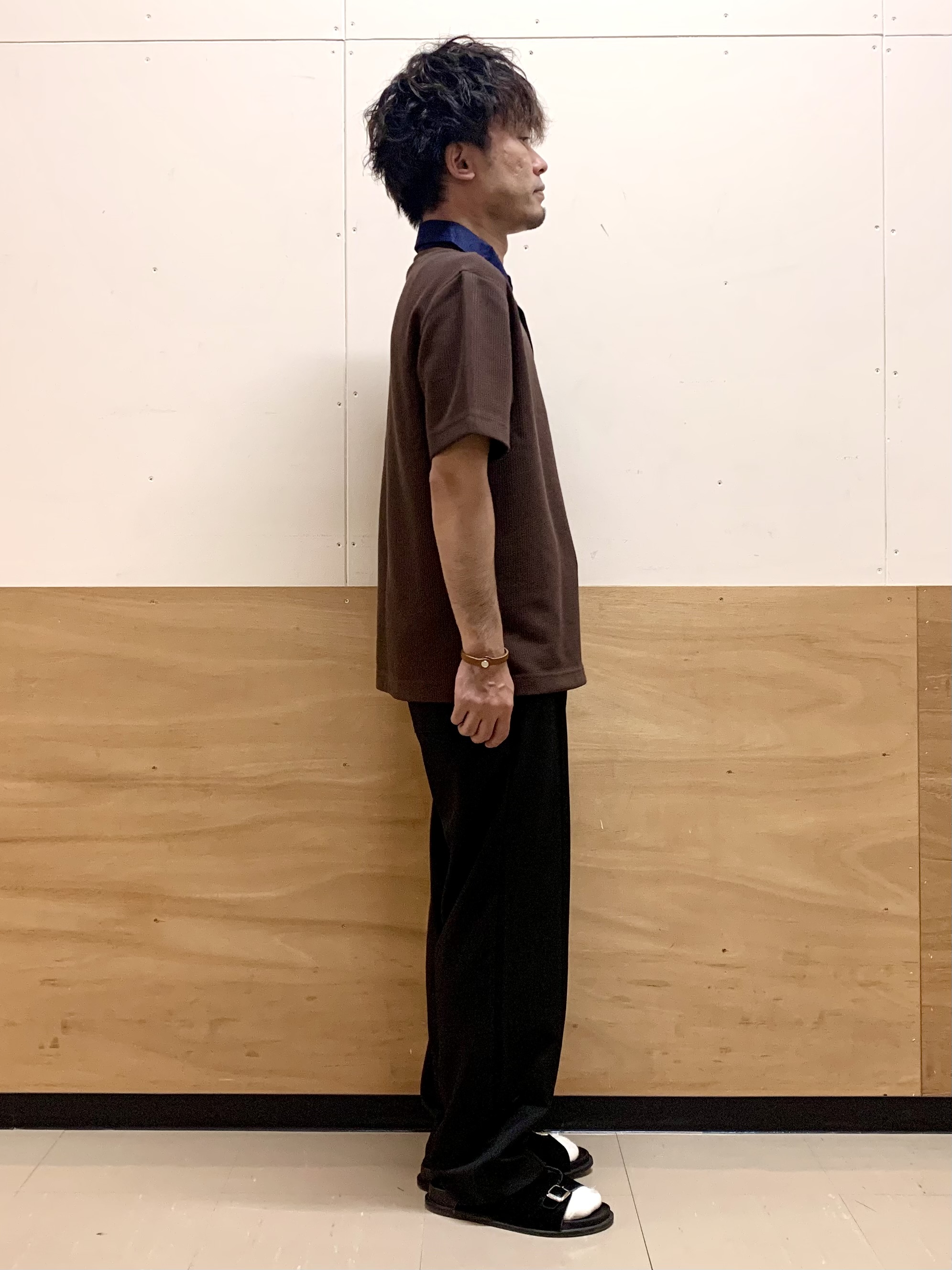 MATUさんの「THE SHOP TK｜【洗濯機OK】デニム襟 半袖ポロシャツ」を使ったコーディネート
