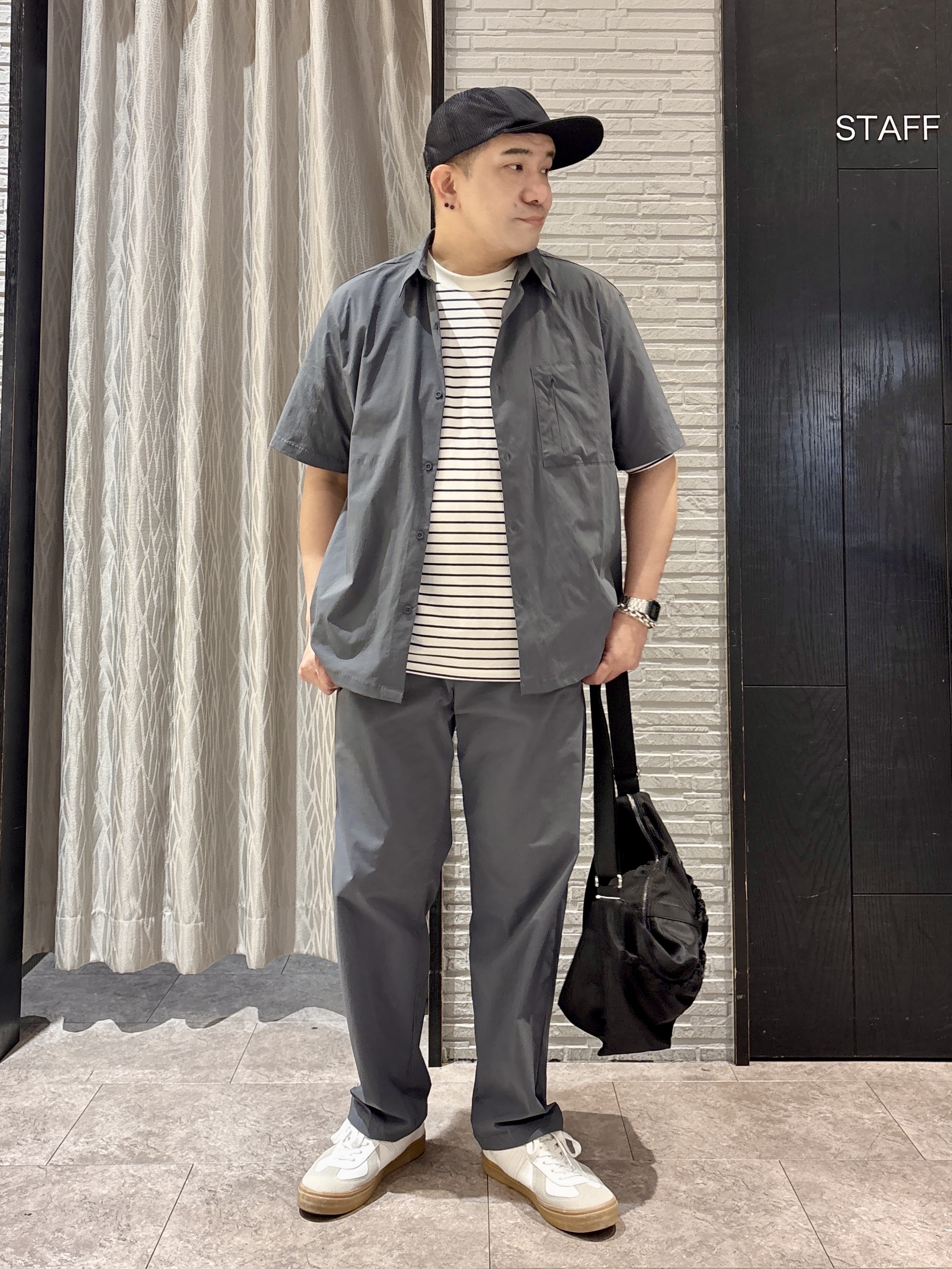 Pーyamaさんの「THE SHOP TK｜【接触冷感/洗濯機OK/セットアップ可】ナイロンストレッチ半袖シャツ」を使ったコーディネート