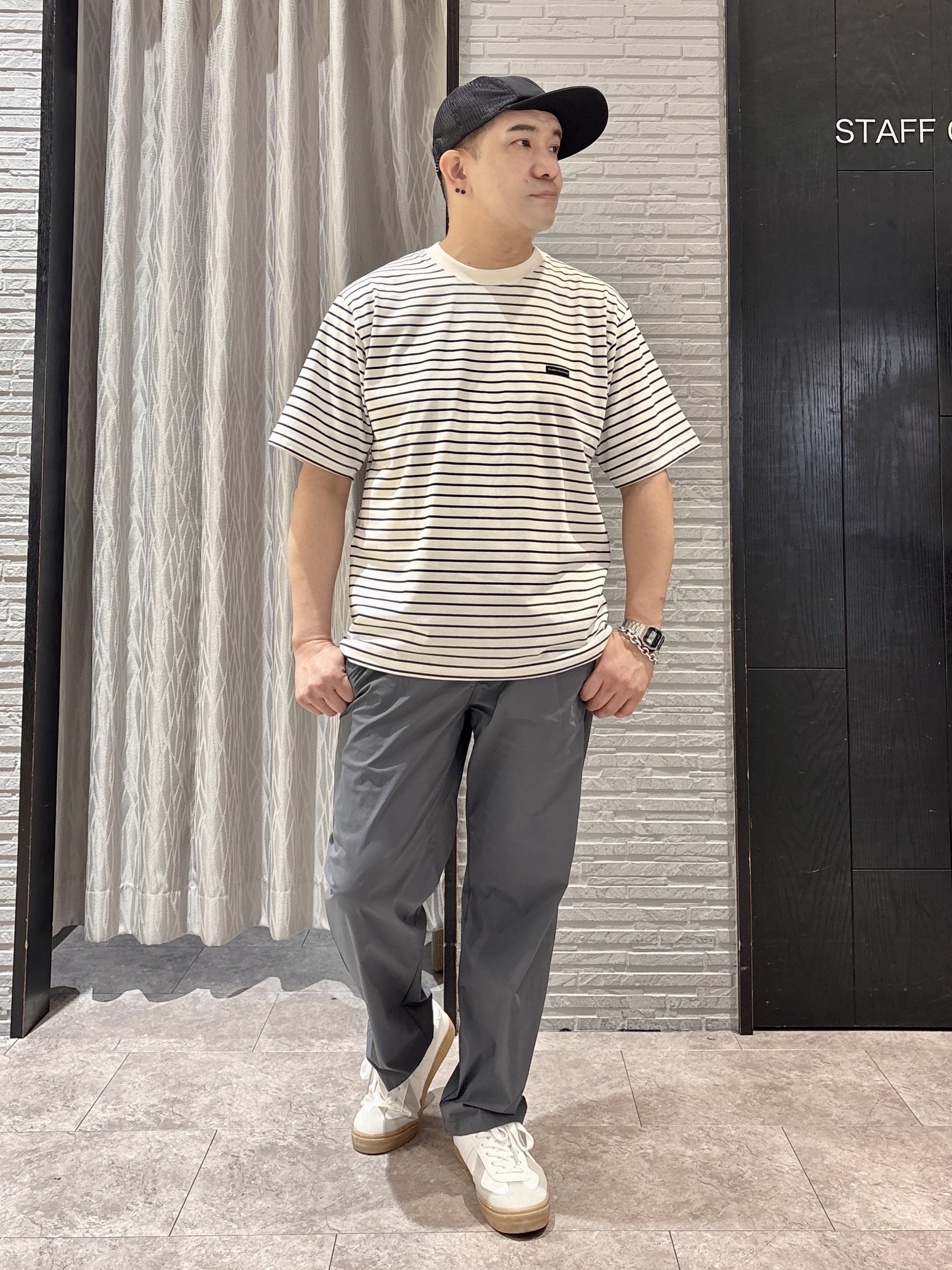 Pーyamaさんの「THE SHOP TK｜【接触冷感/洗濯機OK/セットアップ可】ナイロンストレッチ半袖シャツ」を使ったコーディネート