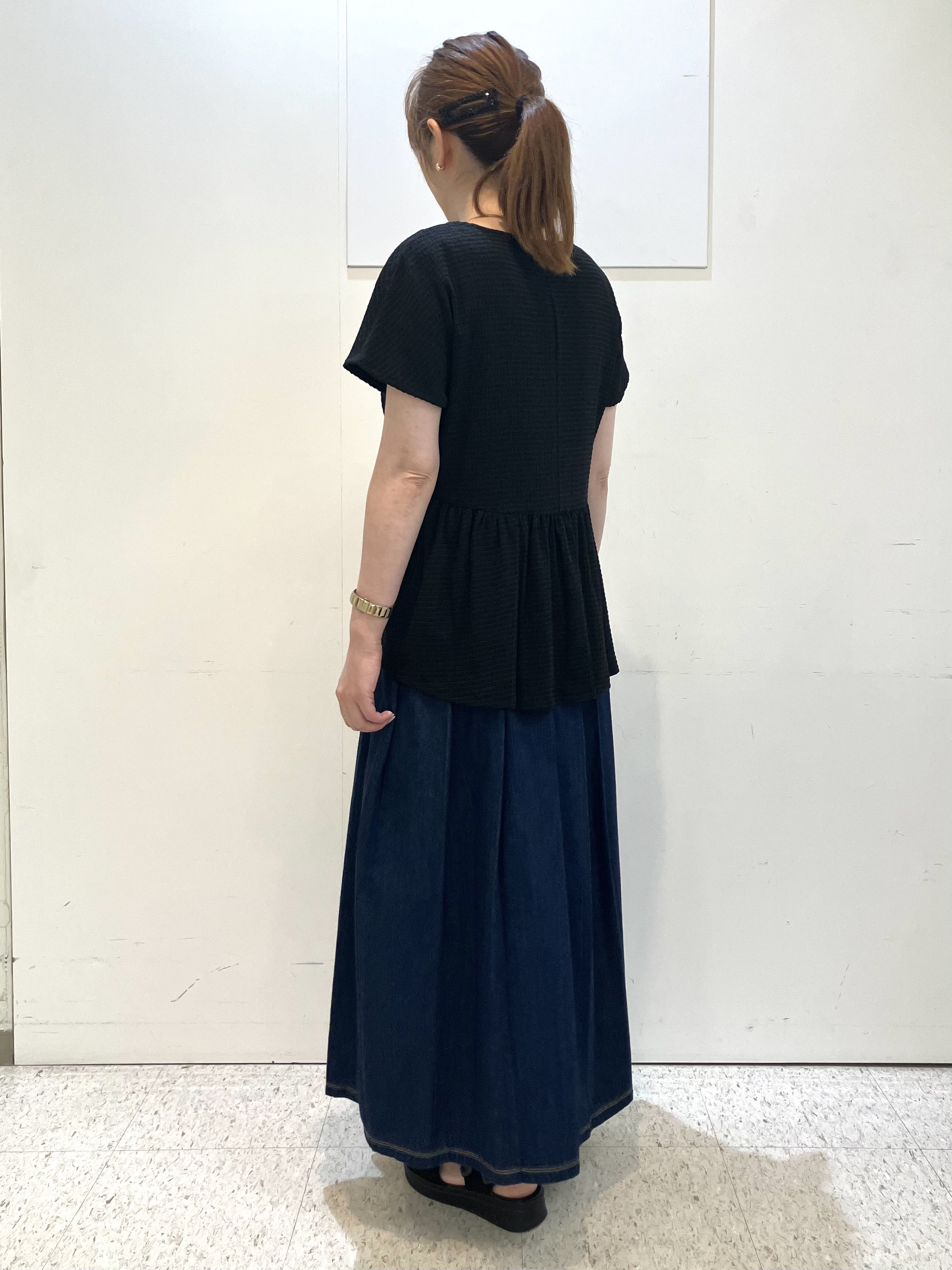 kozuさんの「Reflect｜【腰まわりカバー／手洗い可】ペプラムプルオーバー」を使ったコーディネート