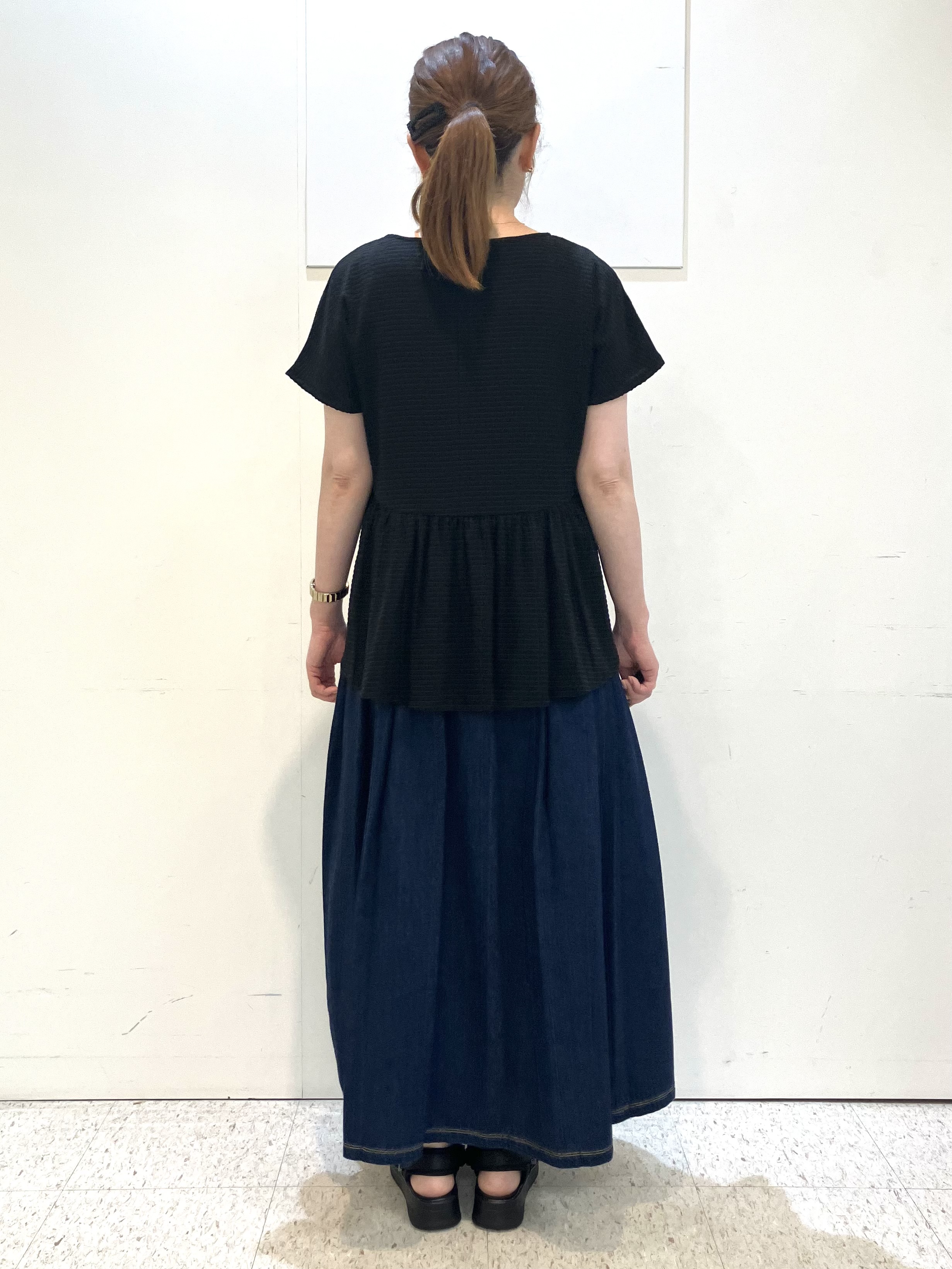 kozuさんの「Reflect｜【腰まわりカバー／手洗い可】ペプラムプルオーバー」を使ったコーディネート