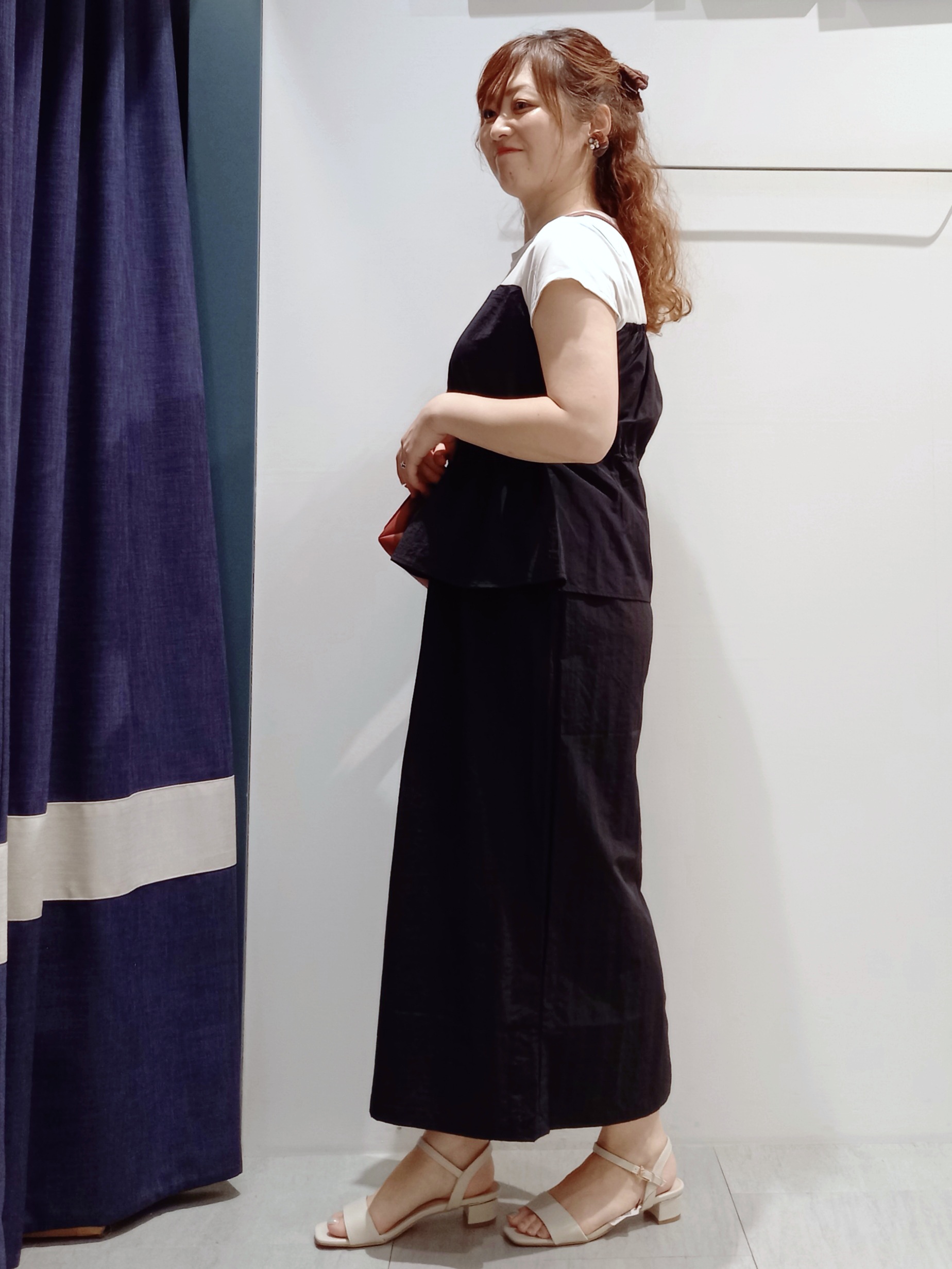 miiさんの「grove｜【低身長さんも選べる着丈・洗濯機◎】1枚で旬顔！Tシャツドッキングドロストワンピース」を使ったコーディネート