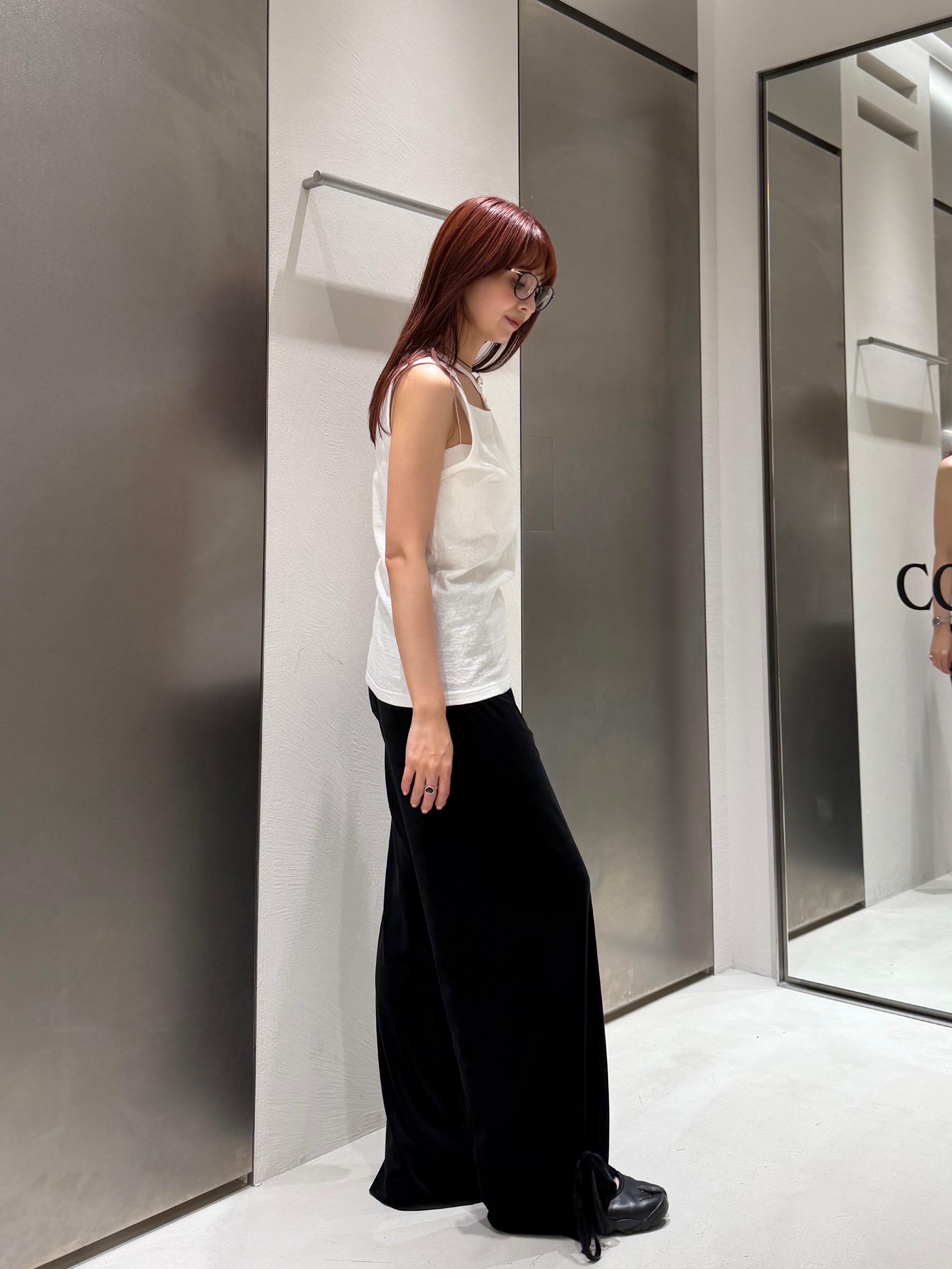 kanamiさんの「CODE A｜IRONING｜cut out tank top」を使ったコーディネート