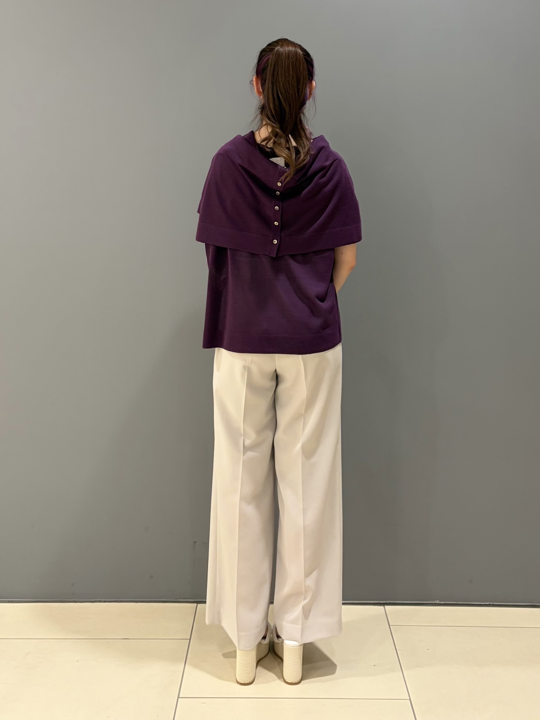 miさんの「UNTITLED｜【アンサンブル可】前後2WAYカーディガン」を使ったコーディネート