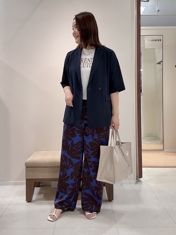 YUIさんの「UNTITLED｜【セットアップ可/UVカット/通気性】エアリークール半袖ジャケット」を使ったコーディネート