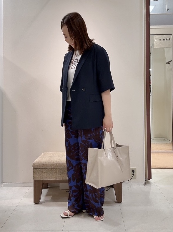 YUIさんの「UNTITLED｜【セットアップ可/UVカット/通気性】エアリークール半袖ジャケット」を使ったコーディネート