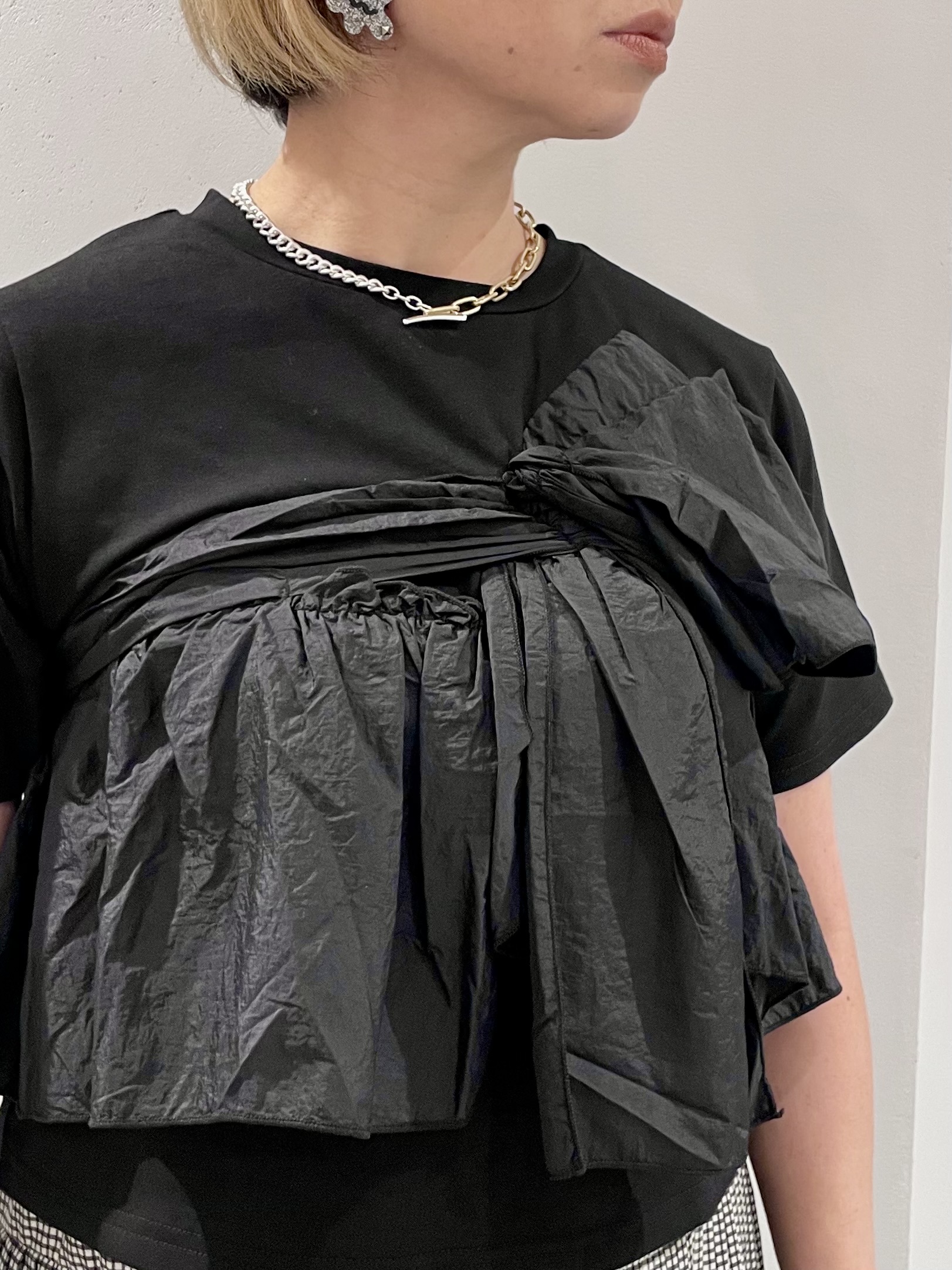 KOUさんの「INDIVI｜ツイストドッキングTシャツ」を使ったコーディネート