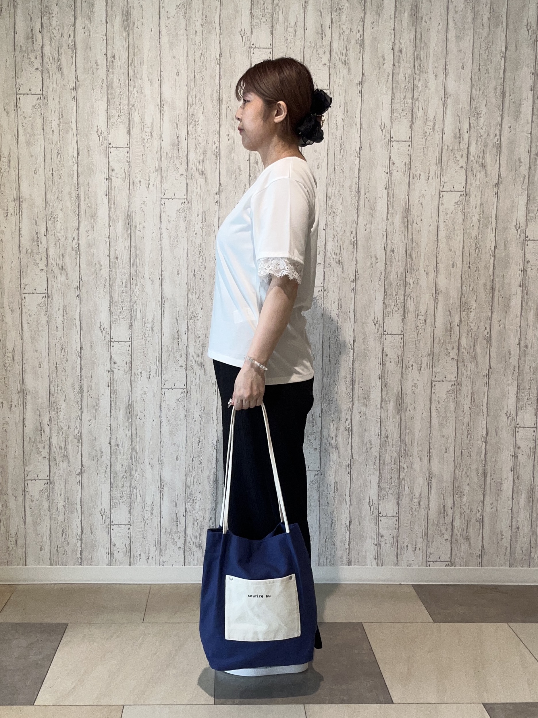 yokoさんの「SHOO･LA･RUE｜【ひんやり/UV/S-LL】柄アソート お袖レースが旬顔 上品に決まる大人Tシャツ」を使ったコーディネート