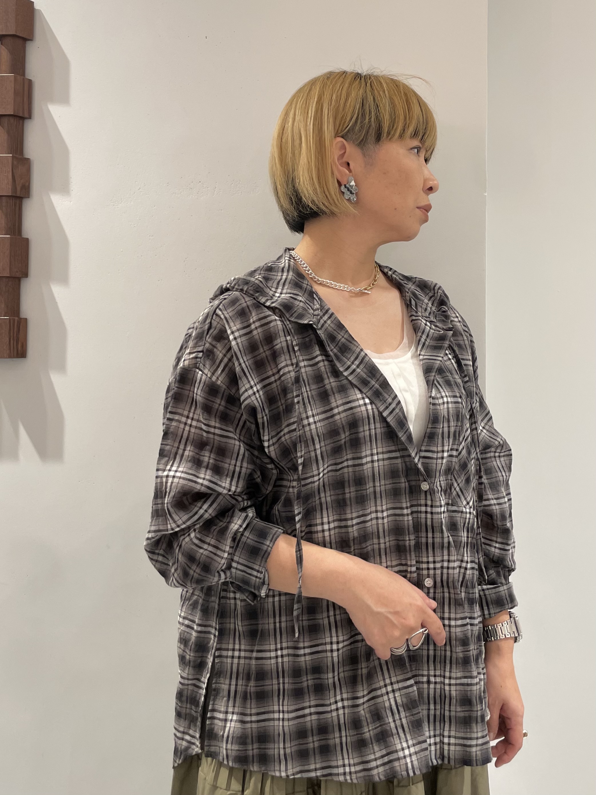 KOUさんの「INDIVI｜チュール付きリブタンク」を使ったコーディネート