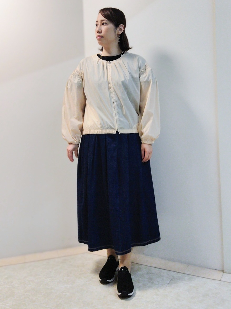 エリさんの「Reflect｜フロントファスナーシアーブルゾン」を使ったコーディネート
