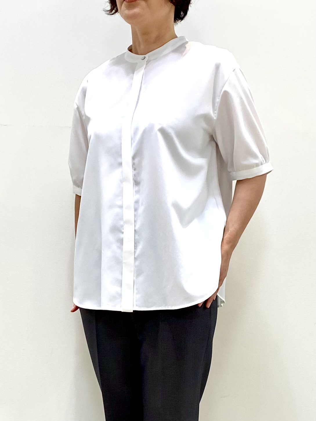 oharaさんの「Reflect｜【手洗い可】異素材ドッキングブラウス」を使ったコーディネート