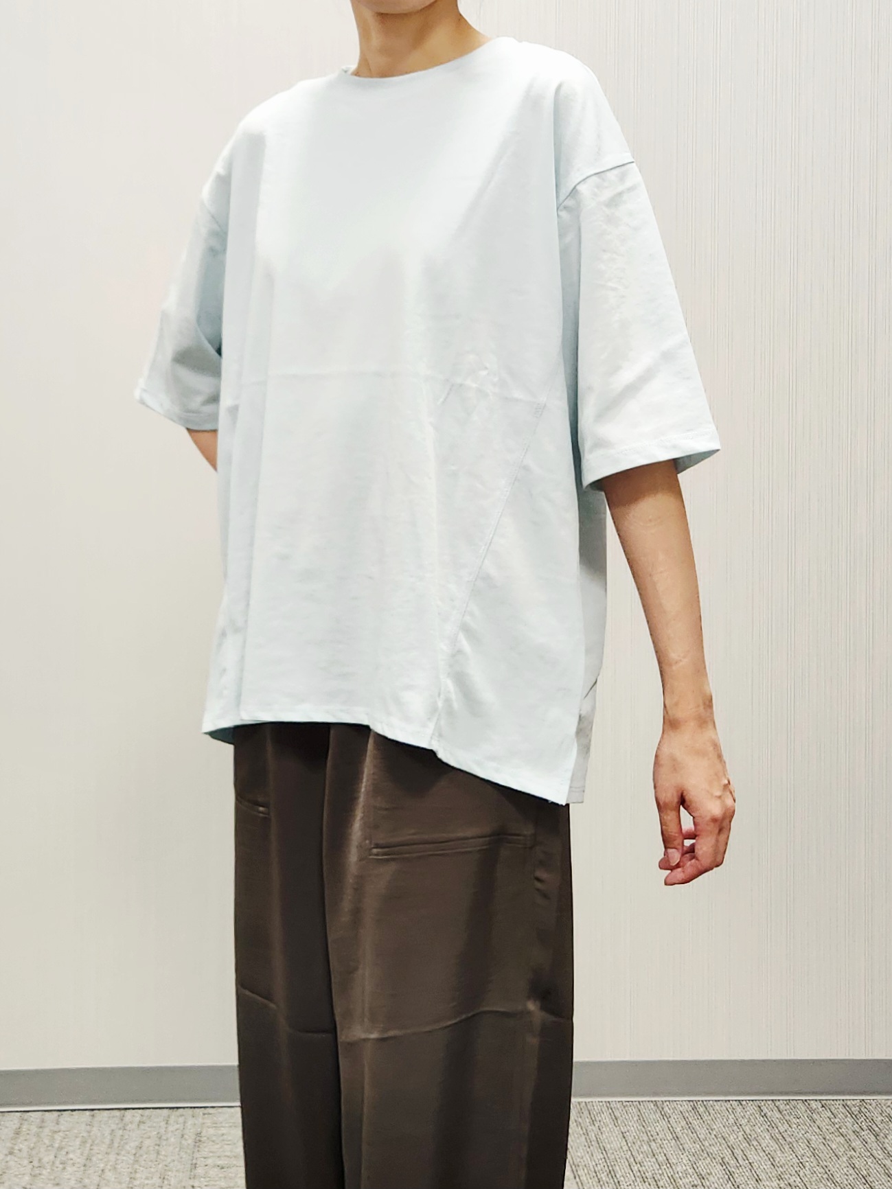naraさんの「Dessin｜【UVカット/接触冷感】プレーティングTシャツ」を使ったコーディネート