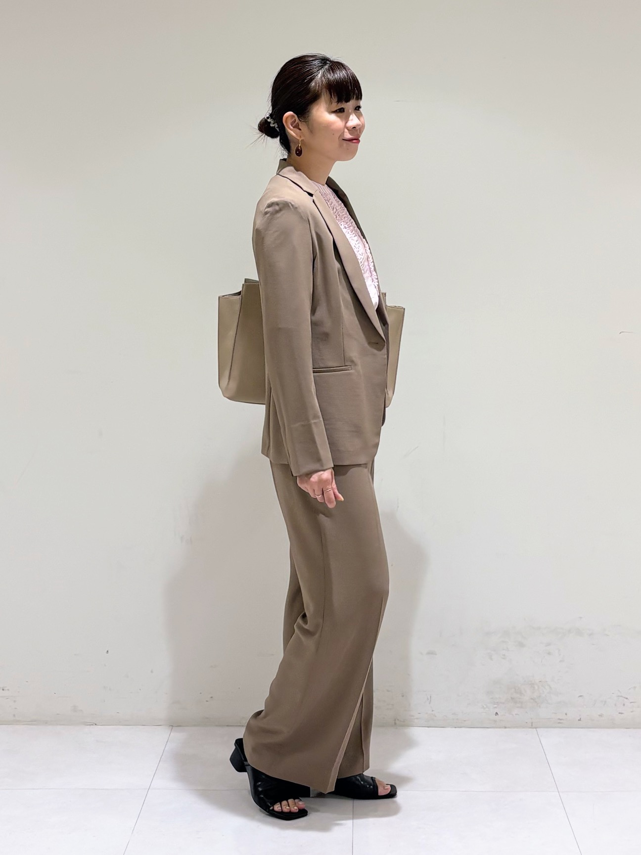 tsuyuさんの「INDIVI｜【収納力◎／A4サイズ対応】シゴデキバッグ」を使ったコーディネート