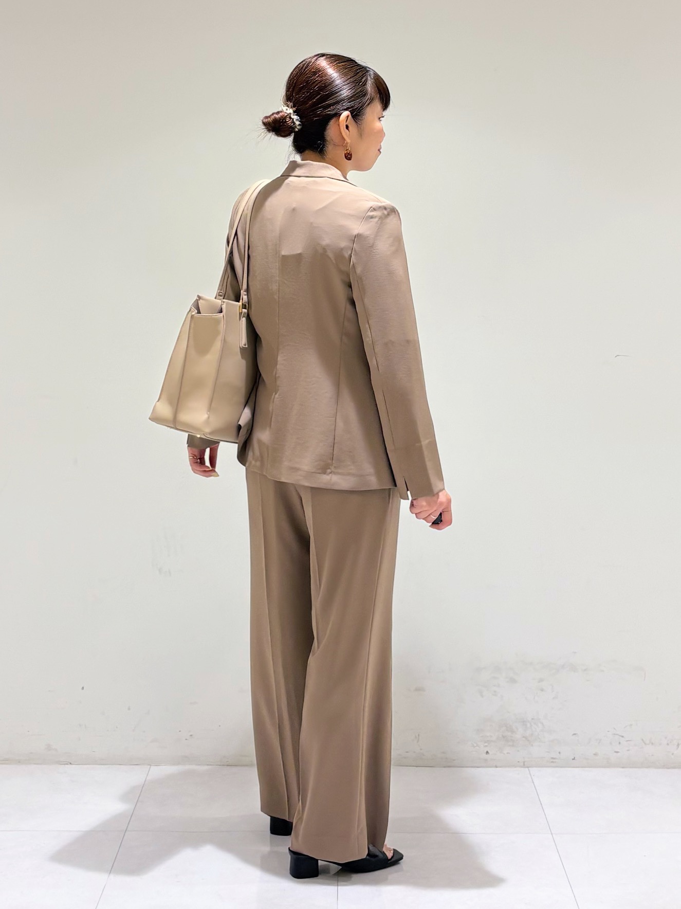 tsuyuさんの「INDIVI｜【収納力◎／A4サイズ対応】シゴデキバッグ」を使ったコーディネート