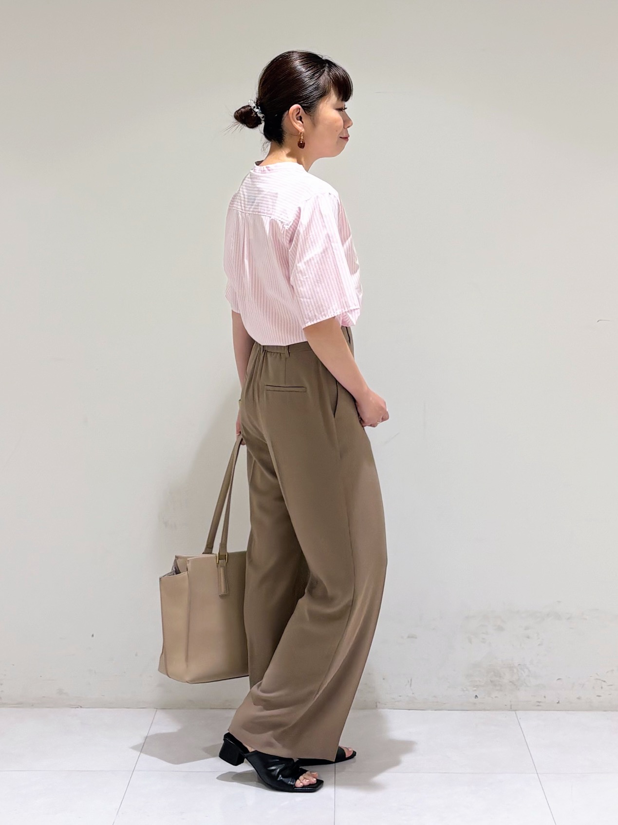 tsuyuさんの「INDIVI｜【収納力◎／A4サイズ対応】シゴデキバッグ」を使ったコーディネート
