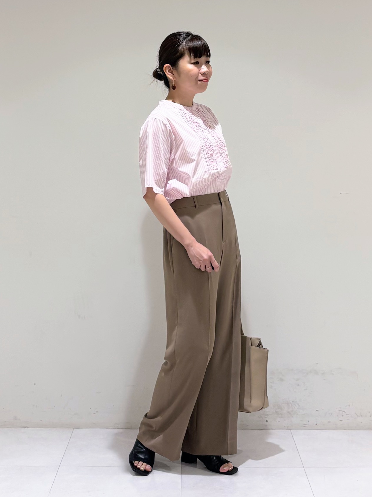 tsuyuさんの「INDIVI｜【収納力◎／A4サイズ対応】シゴデキバッグ」を使ったコーディネート