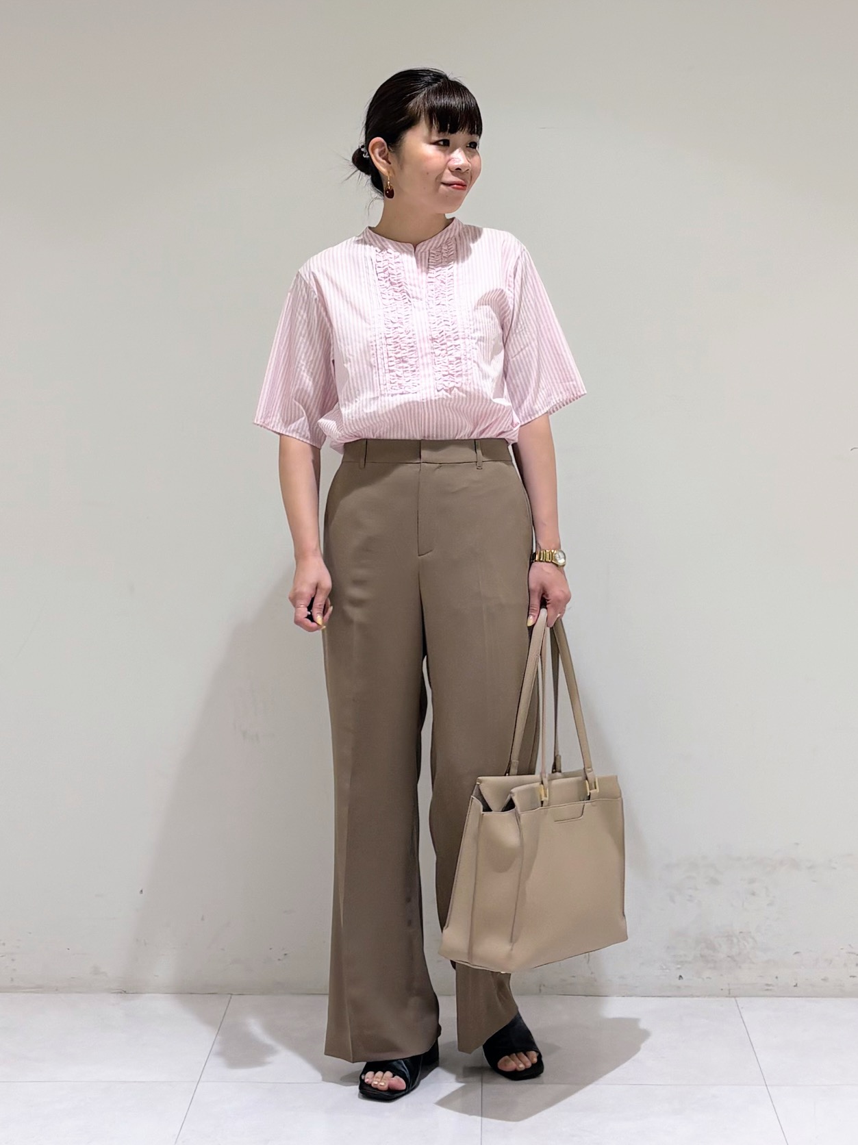 tsuyuさんの「INDIVI｜【収納力◎／A4サイズ対応】シゴデキバッグ」を使ったコーディネート