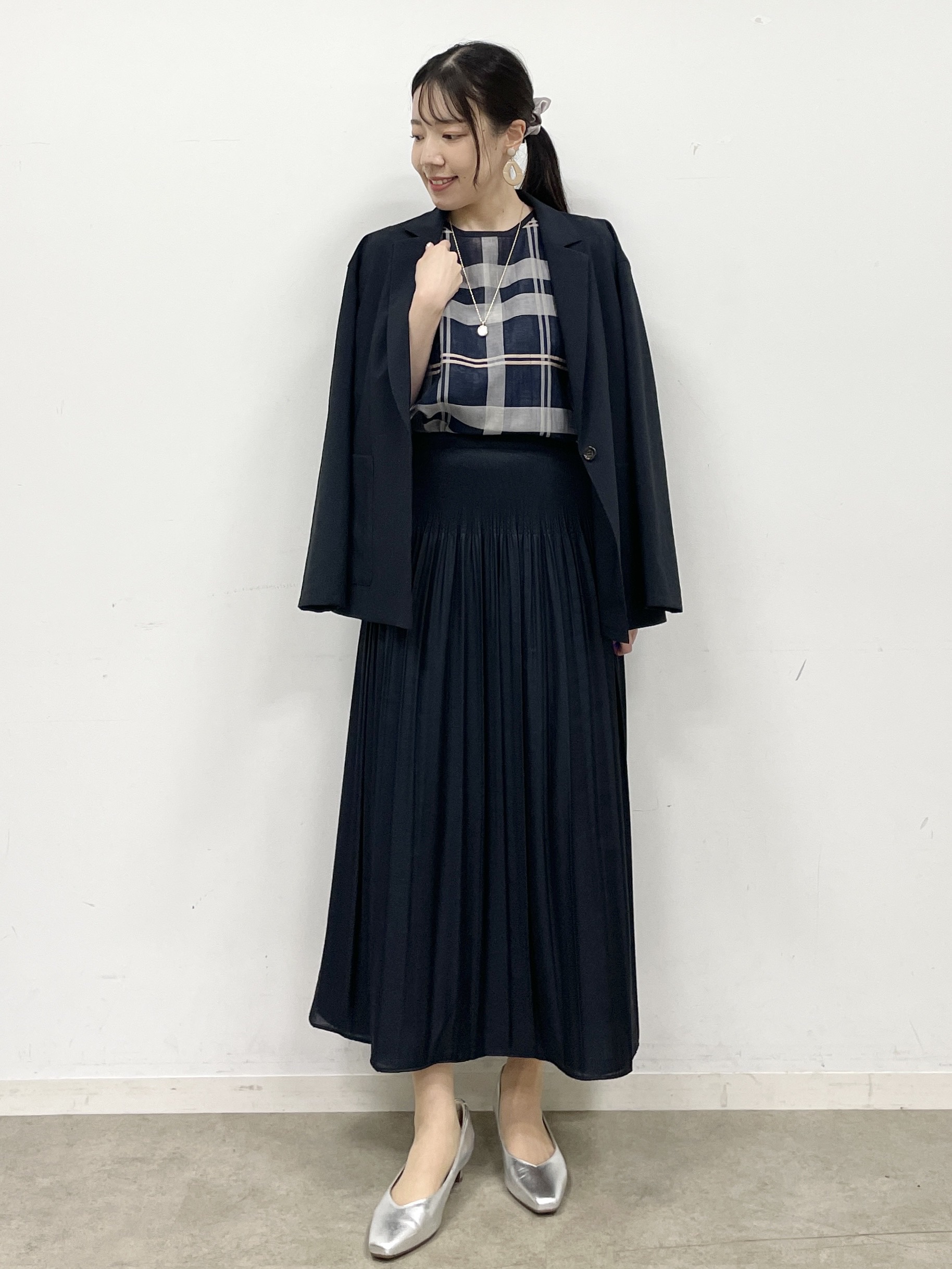 Momoさんの「Reflect｜【SS-4Lサイズ／接触冷感／シワになりにくい】リラクシーテーラードジャケット」を使ったコーディネート