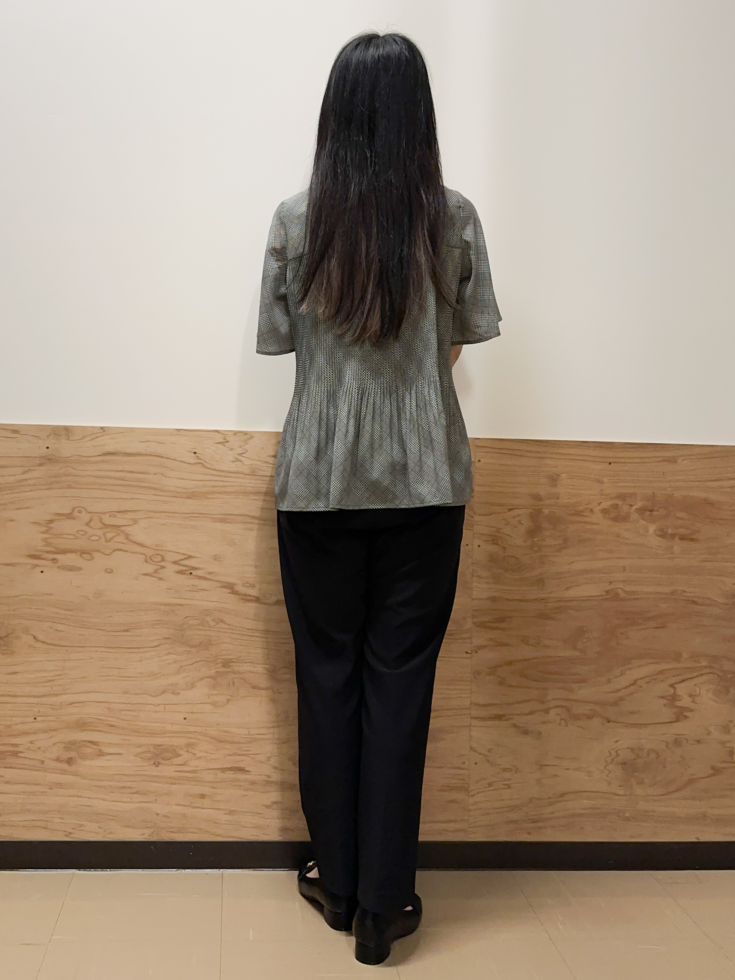 すーさんの「grove｜【体系カバー◎】大人フェミニン消しプリーツブラウス」を使ったコーディネート
