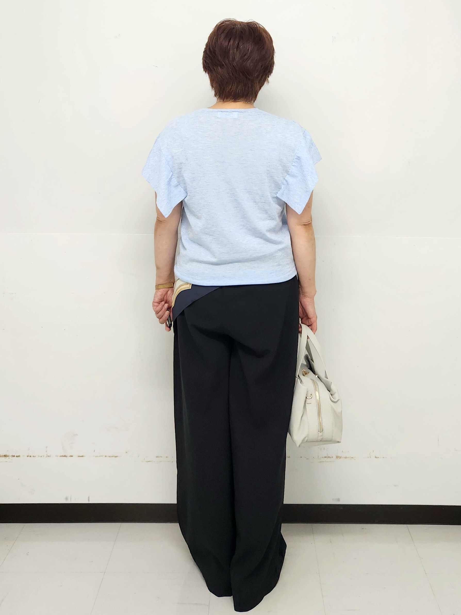 メイポンさんの「OPAQUE.CLIP｜『STORY Web7月掲載』ドライタッチラメニット《UV／洗える／6col》」を使ったコーディネート