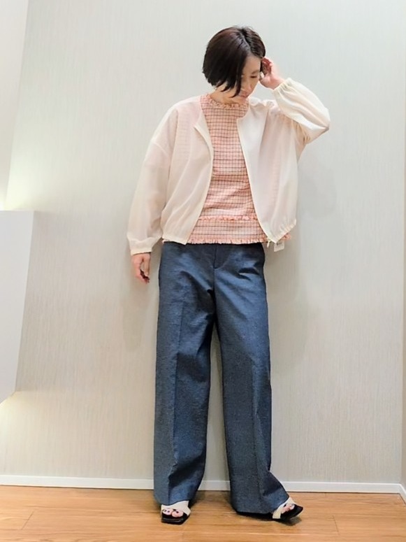 ミズタさんの「UNTITLED｜トリコットシアーブラウス」を使ったコーディネート