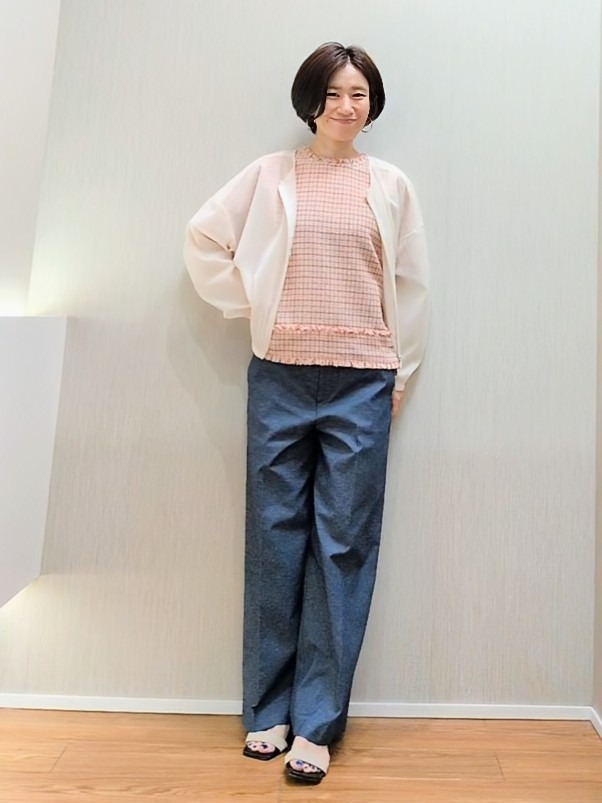 ミズタさんの「UNTITLED｜トリコットシアーブラウス」を使ったコーディネート