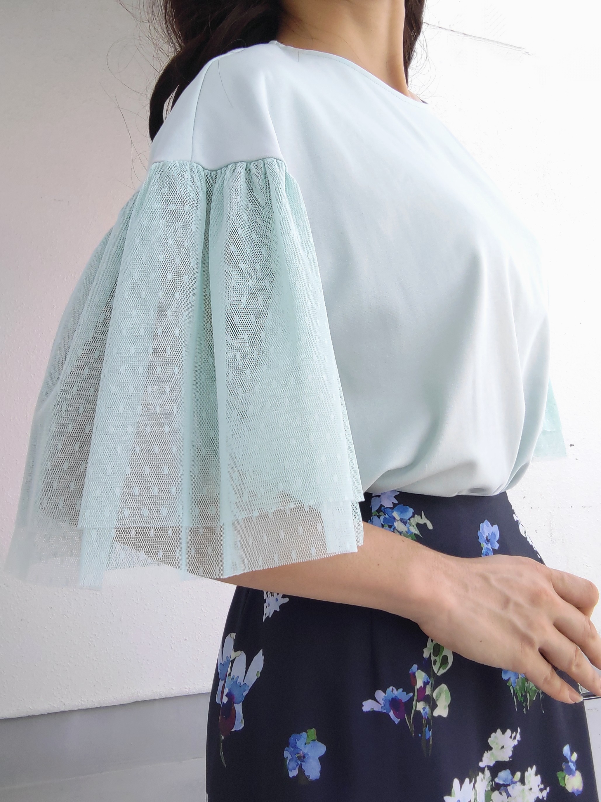 keinaさんの「SunaUna｜チュール袖カットソー」を使ったコーディネート