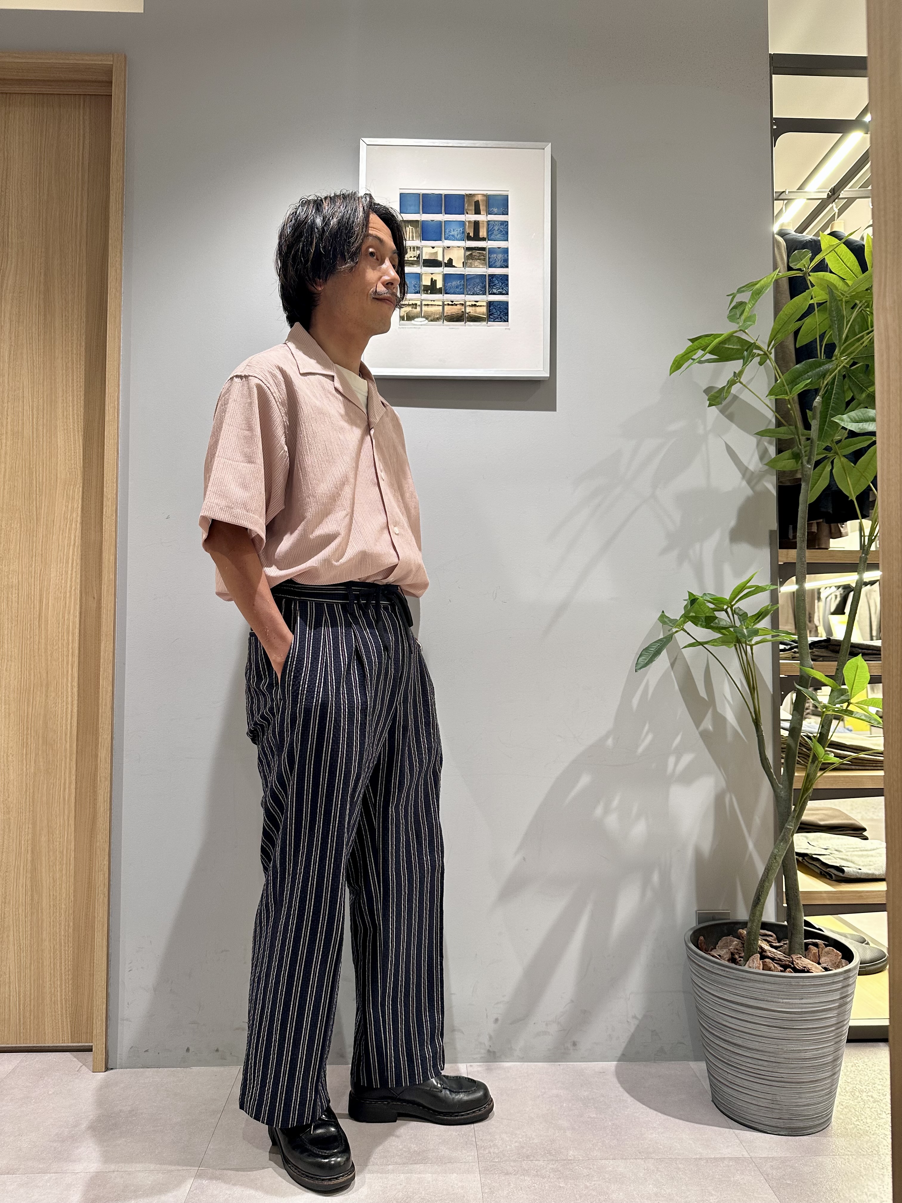 obaさんの「TAKEO KIKUCHI｜【通気性】トリコットサッカー オープンカラー シャツ」を使ったコーディネート