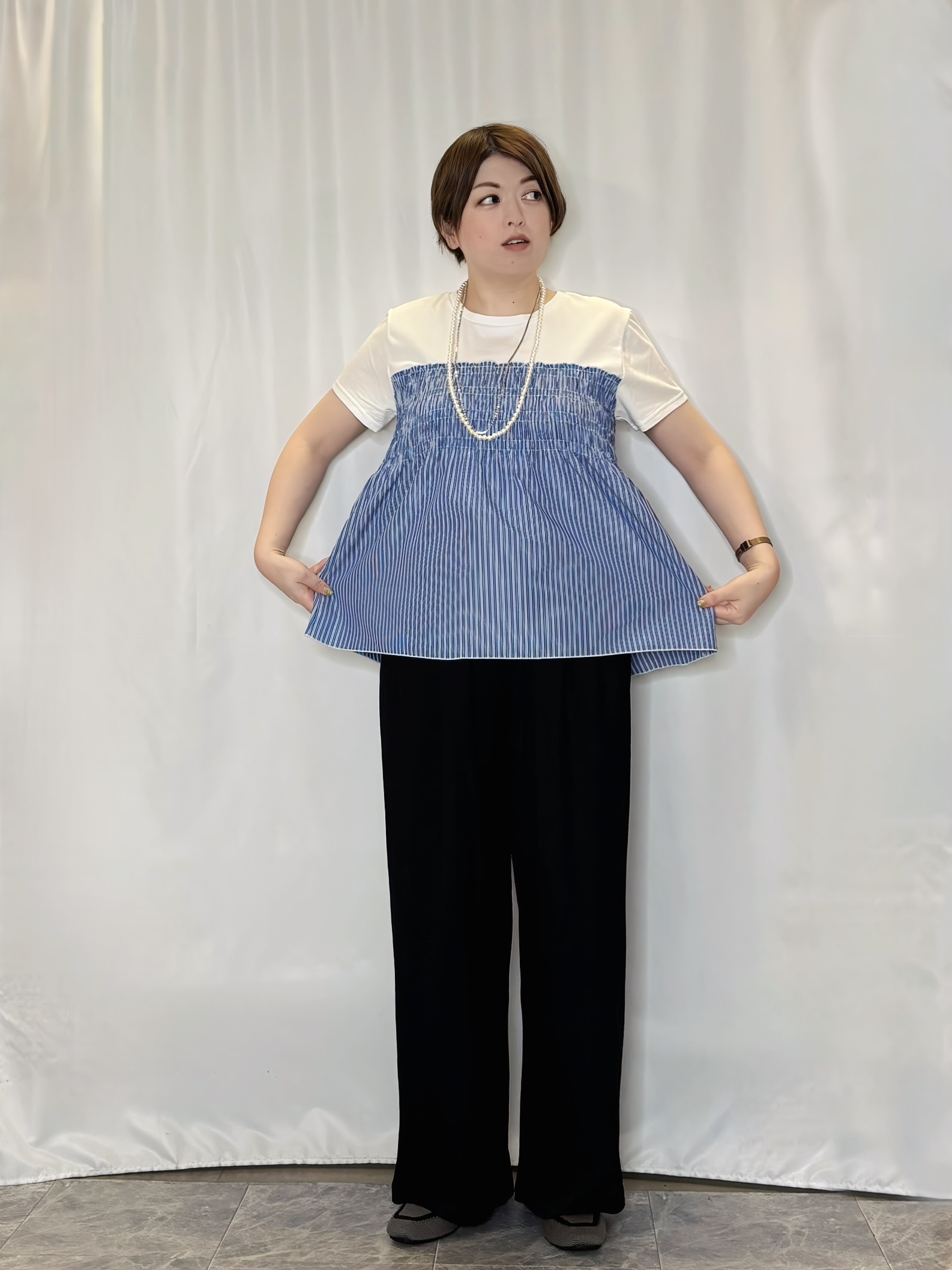 たみさんの「SHOO･LA･RUE｜【S-LL/洗濯機可/体型カバー】インせずサマ見え ビスチェ風異素材ドッキングTシャツ」を使ったコーディネート