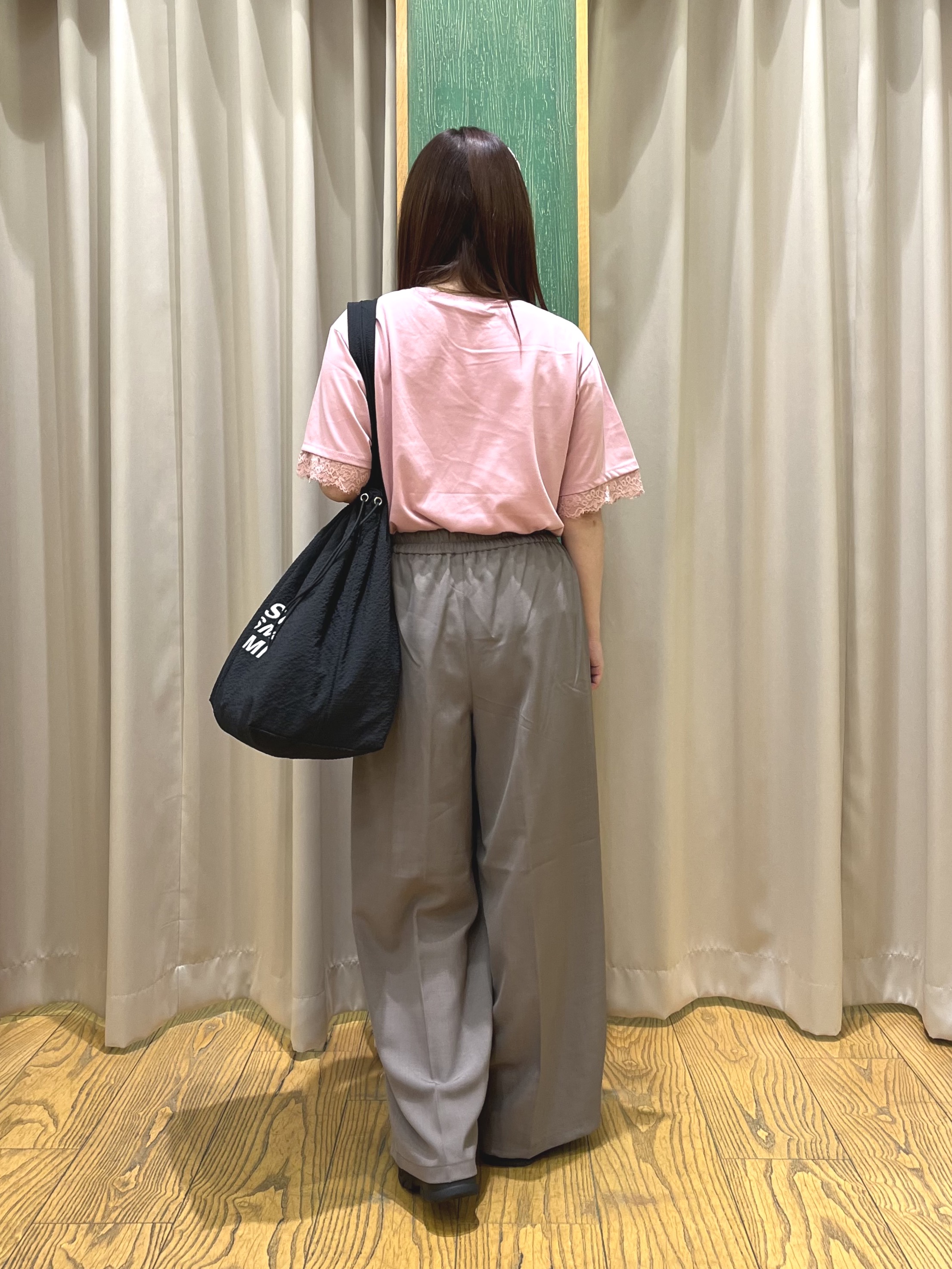 ゆっきーさんの「SHOO･LA･RUE｜【ひんやり/UV/S-LL】柄アソート お袖レースが旬顔 上品に決まる大人Tシャツ」を使ったコーディネート