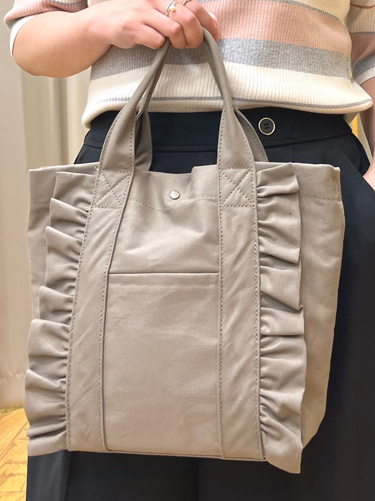 ゆっきーさんの「SHOO･LA･RUE｜【S-LL】オンオフ着られる マルチボーダーリブニット」を使ったコーディネート