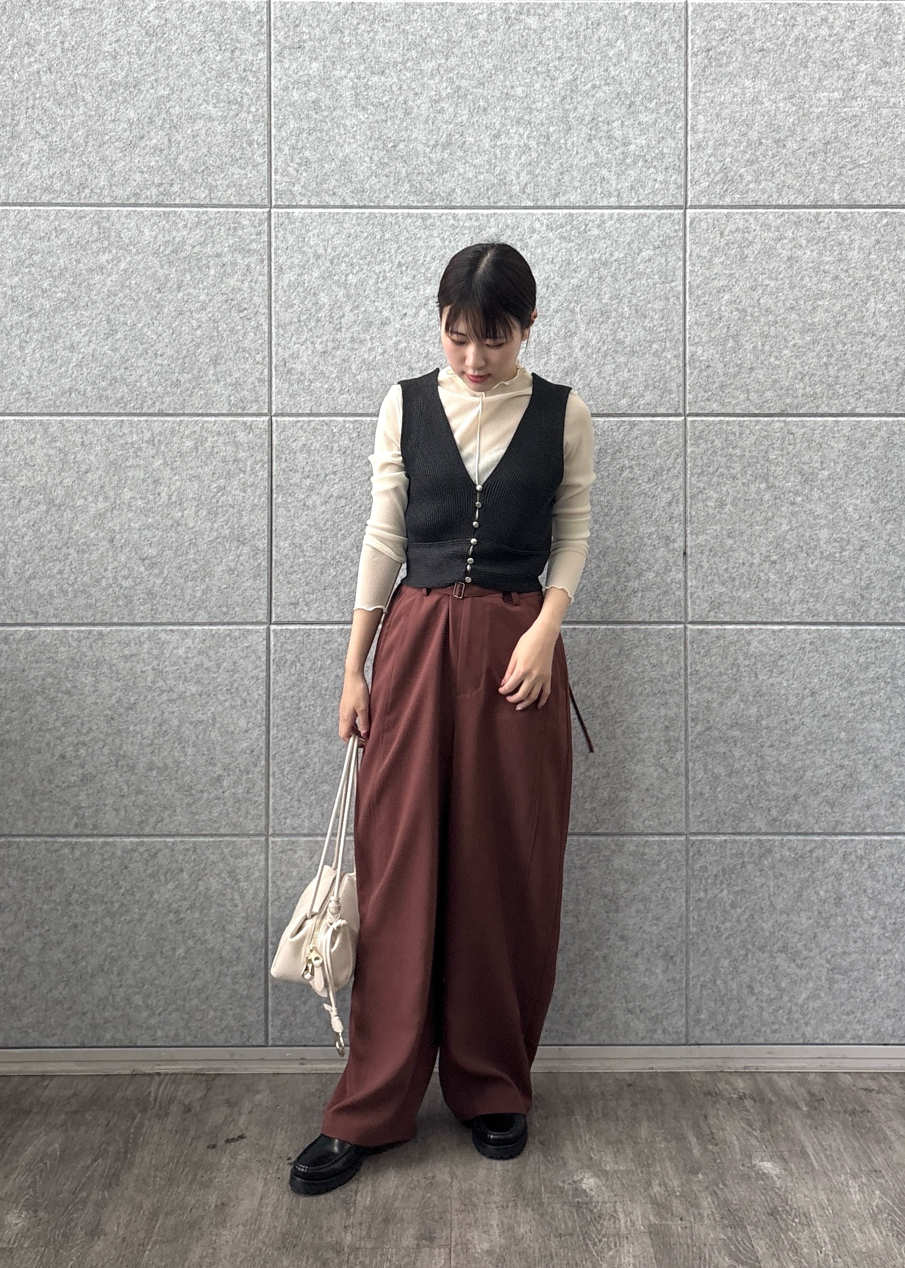 Renoさんの「INDIVI｜」を使ったコーディネート