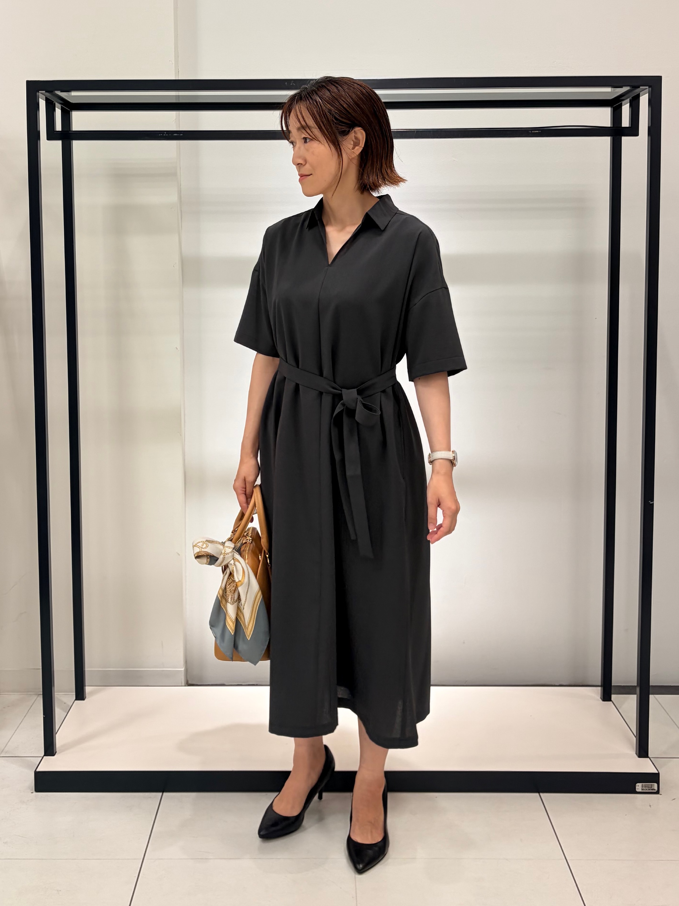 Mikiさんの「UNTITLED｜【UVカット/接触冷感/通気性】エアリークールワンピース」を使ったコーディネート