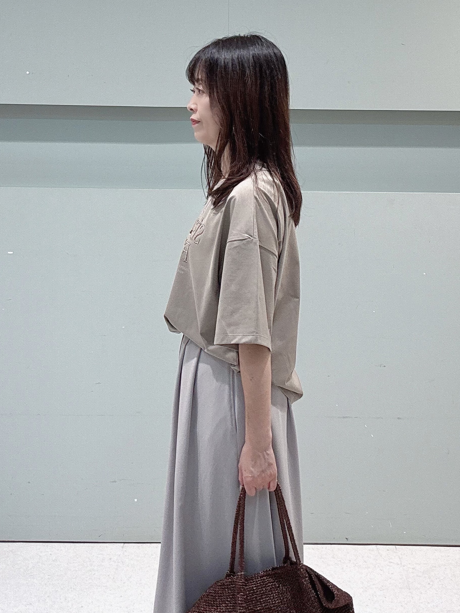 makiさんの「UNTITLED｜ベロアプリントロゴT」を使ったコーディネート
