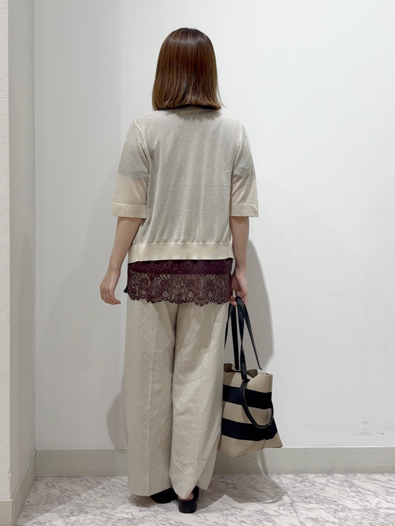 しかっちさんの「grove｜【持続冷感/SET UP可】ひんやりポンチシリーズ／裾レースドルマンカットソー」を使ったコーディネート
