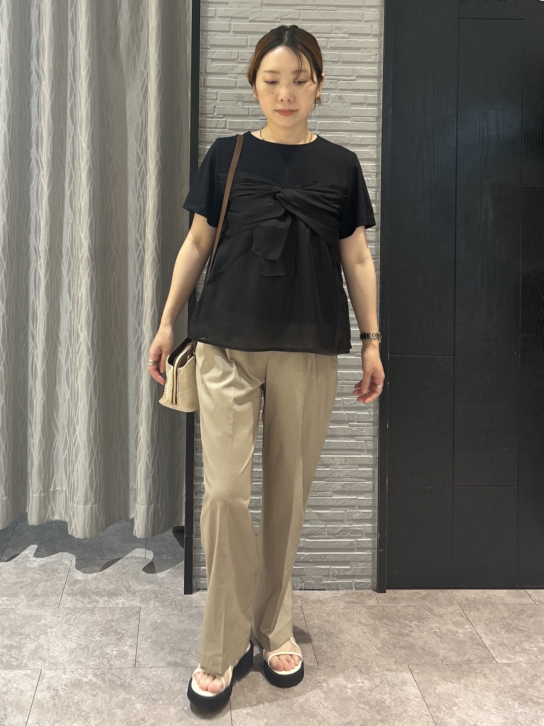 ga_riさんの「THE SHOP TK｜【ひんやり／吸水速乾／UV】ビスチェ風 切り替えTシャツ」を使ったコーディネート