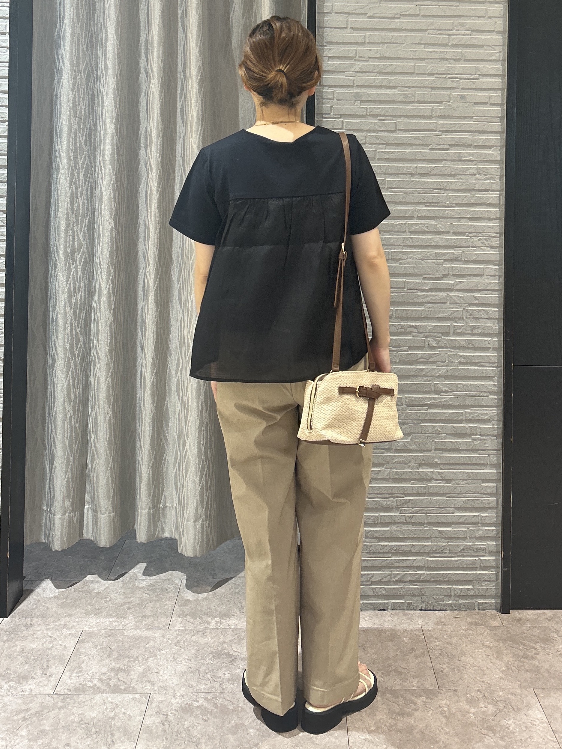ga_riさんの「THE SHOP TK｜【ひんやり／吸水速乾／UV】ビスチェ風 切り替えTシャツ」を使ったコーディネート