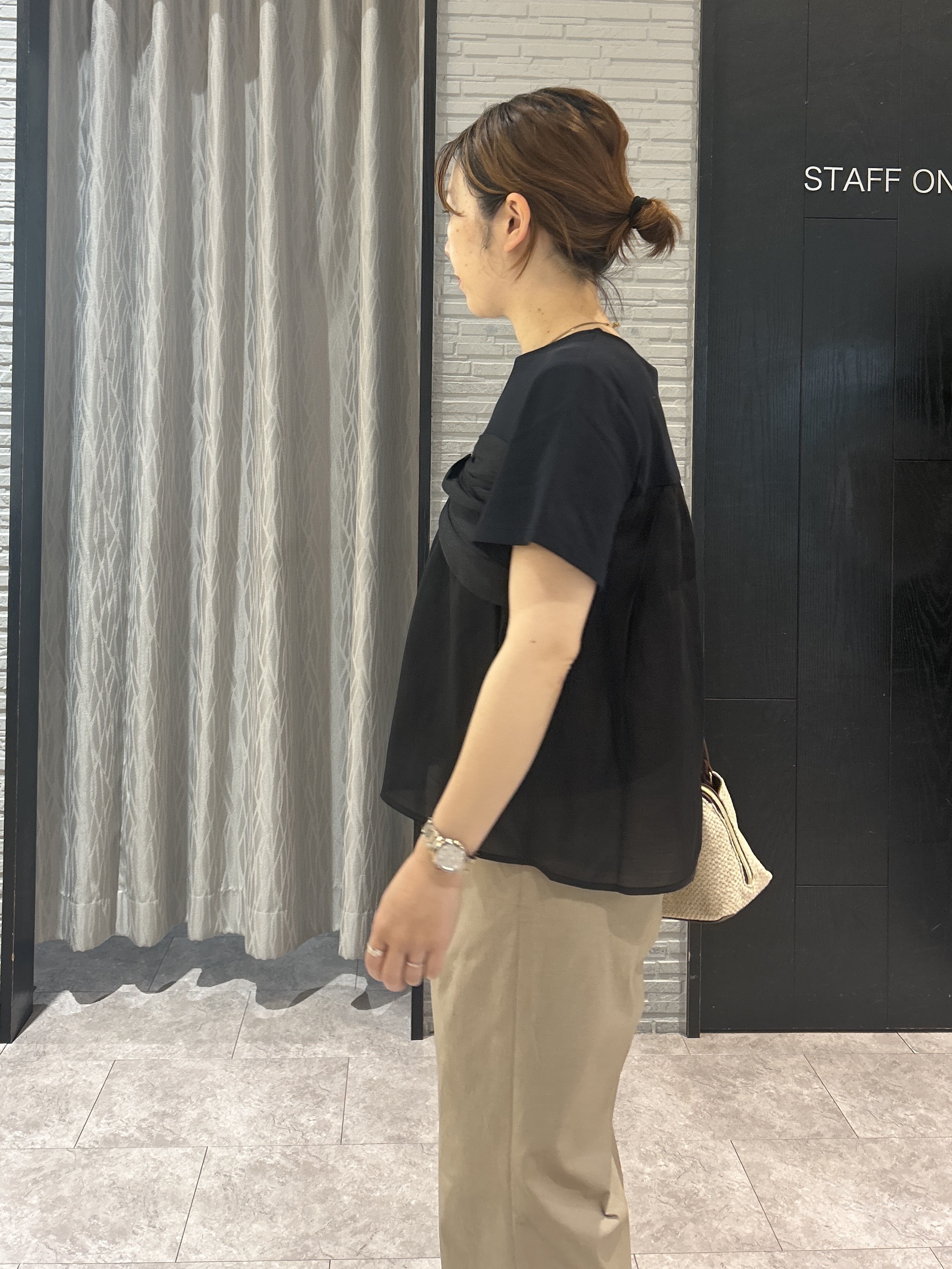 ga_riさんの「THE SHOP TK｜【ひんやり／吸水速乾／UV】ビスチェ風 切り替えTシャツ」を使ったコーディネート