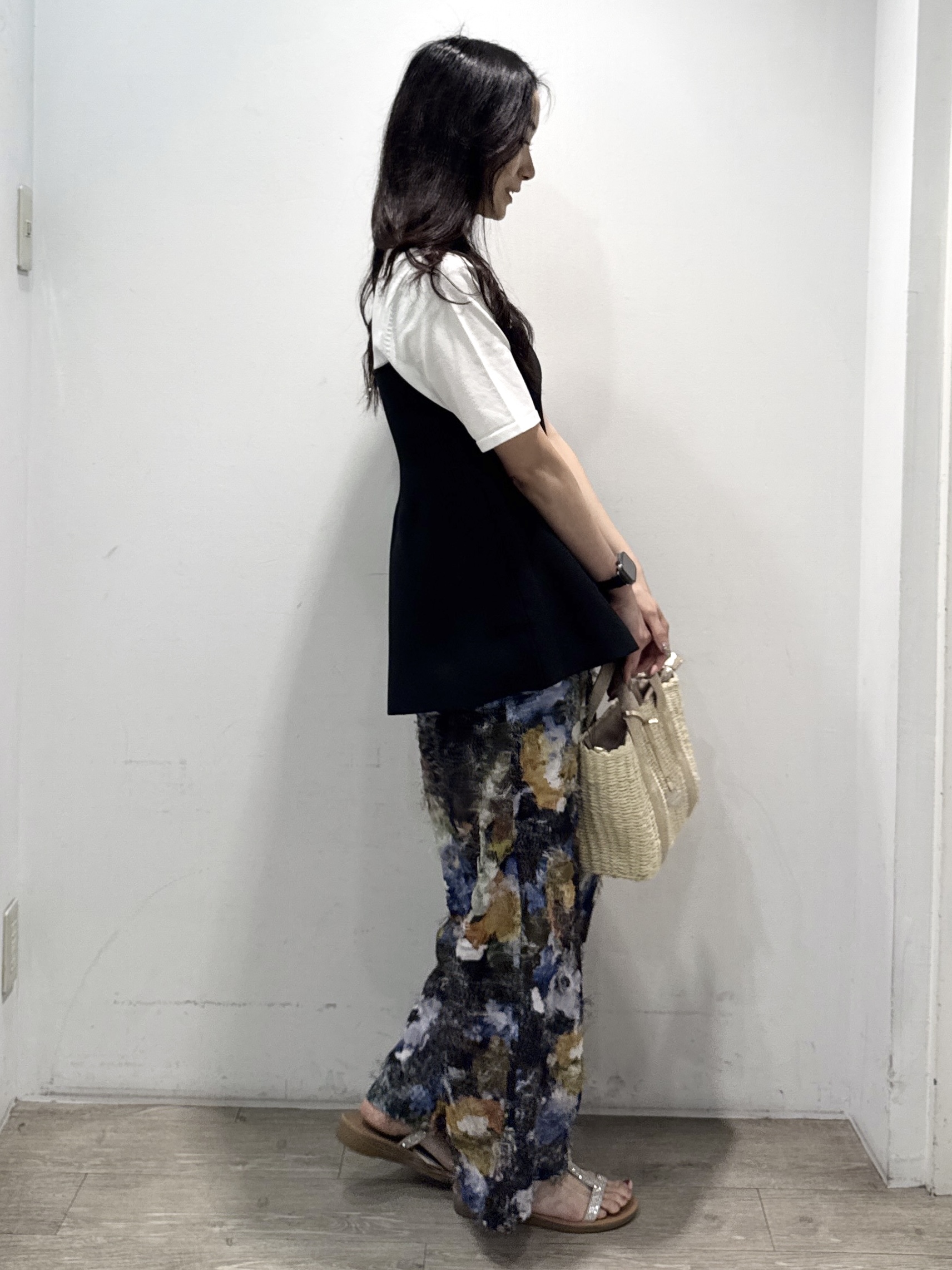 yuicciさんの「OPAQUE.CLIP｜フリンジジャカード イージーパンツ【洗濯機OK】」を使ったコーディネート