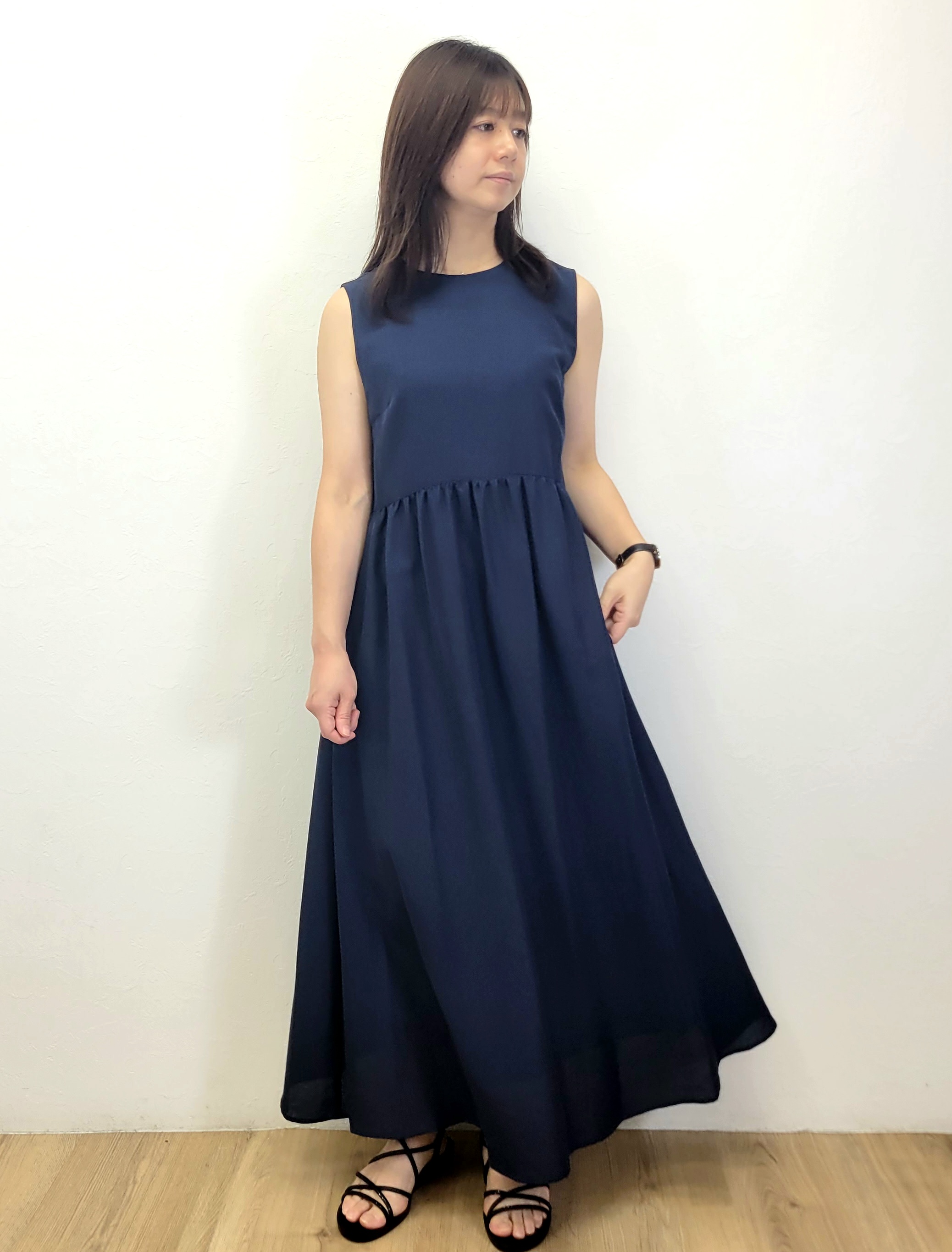LISAさんの「OPAQUE.CLIP｜【UV／接触冷感】Vネックリラクシーニットカーディガン《洗濯機OK／抗ピル》」を使ったコーディネート